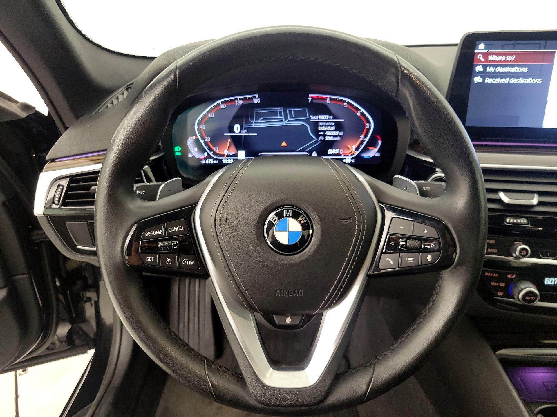 Thumbnail: 2023 BMW 5 Series - 10