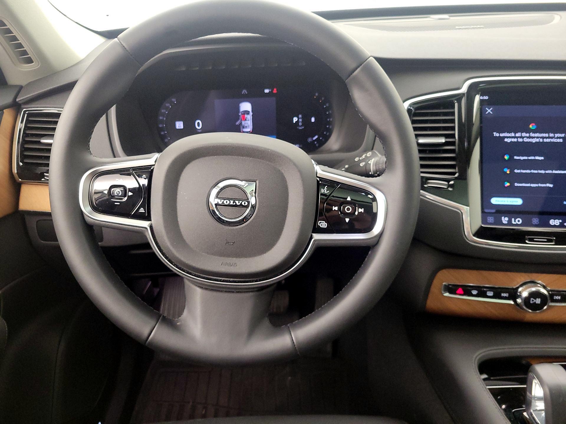 Thumbnail: 2024 Volvo XC90 - 10