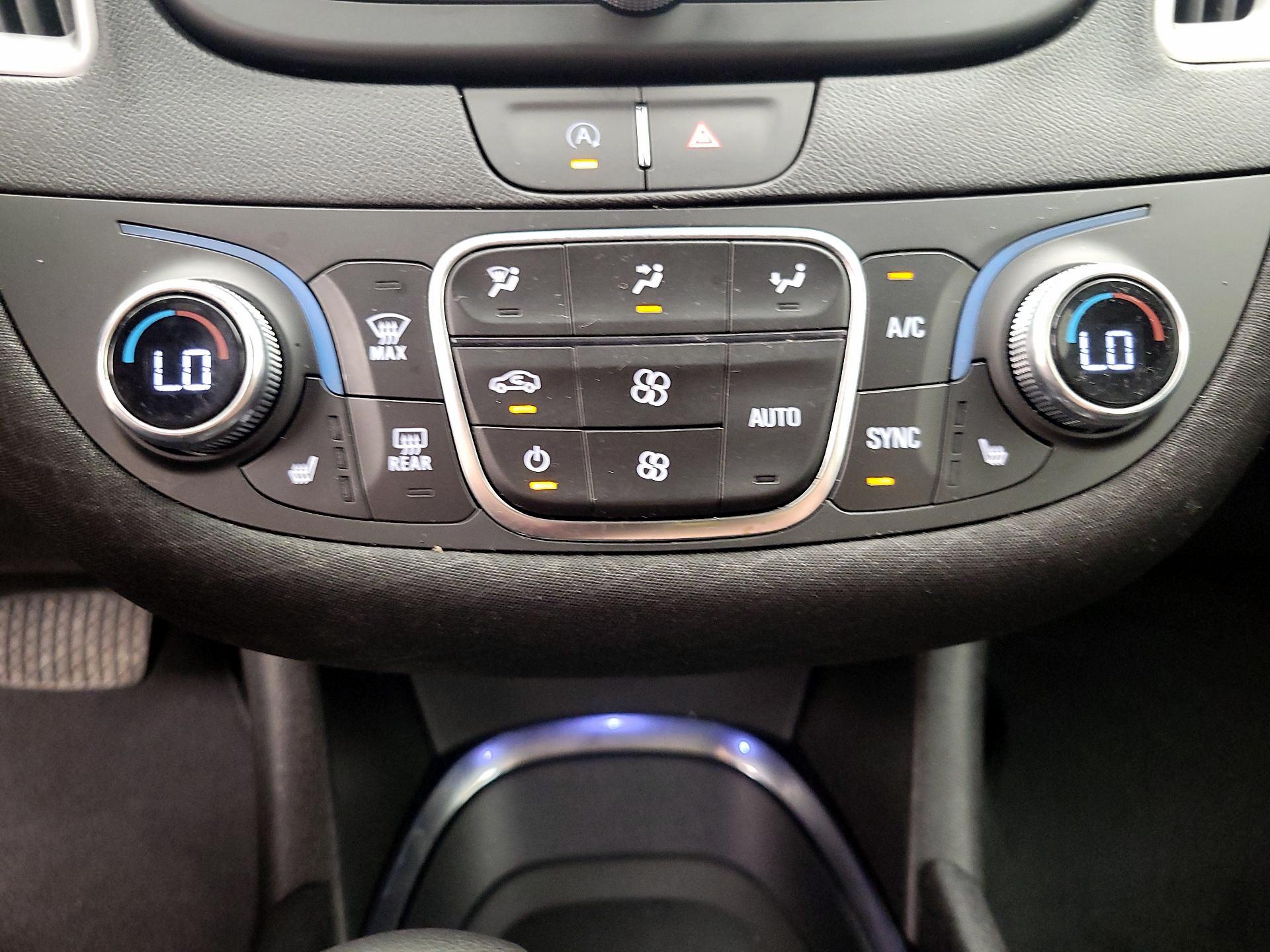 Thumbnail: 2024 Chevrolet Malibu - 16