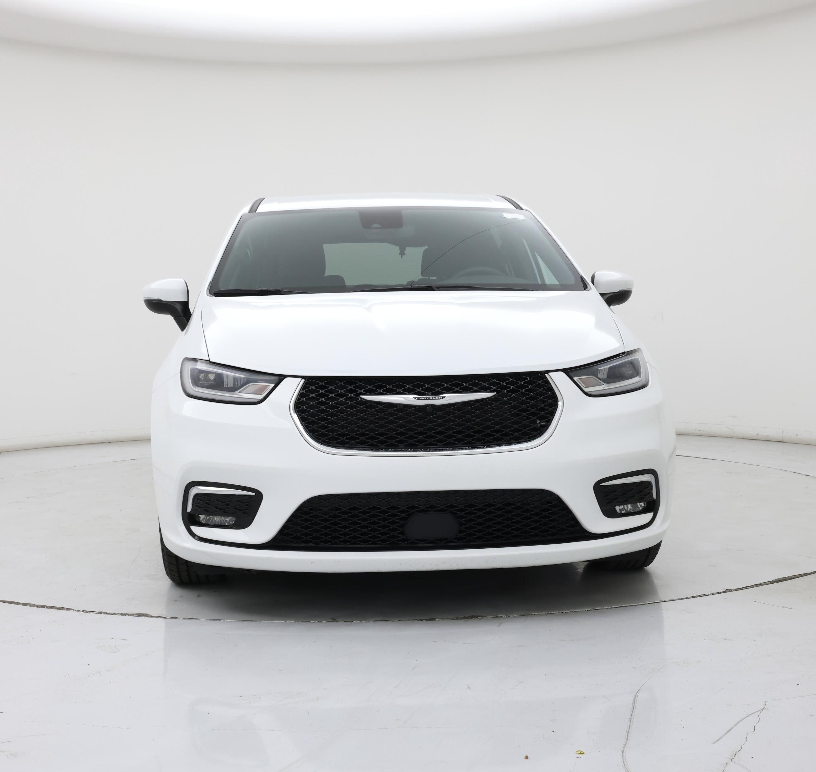 Thumbnail: 2023 Chrysler Pacifica - 5