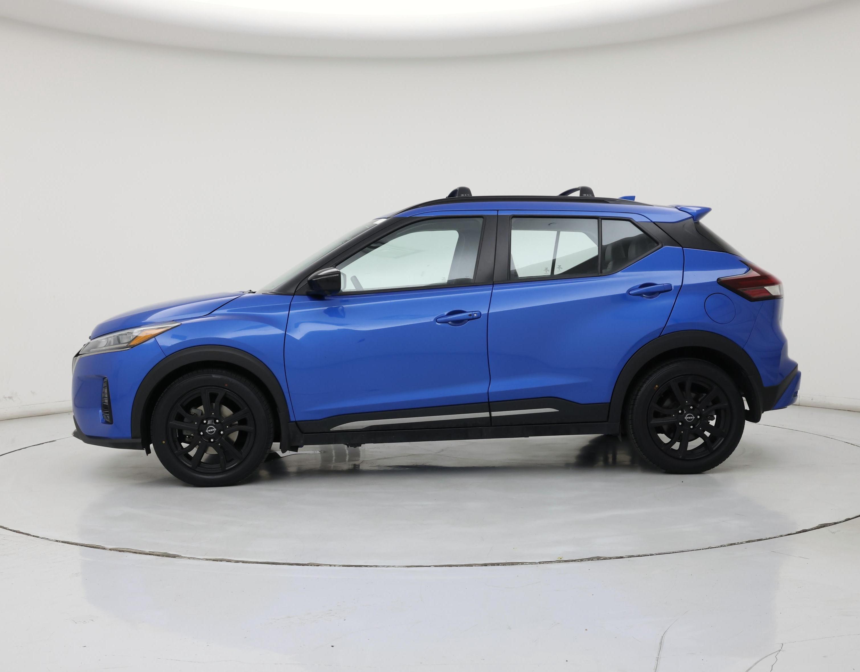 Thumbnail: 2023 Nissan Kicks - 3
