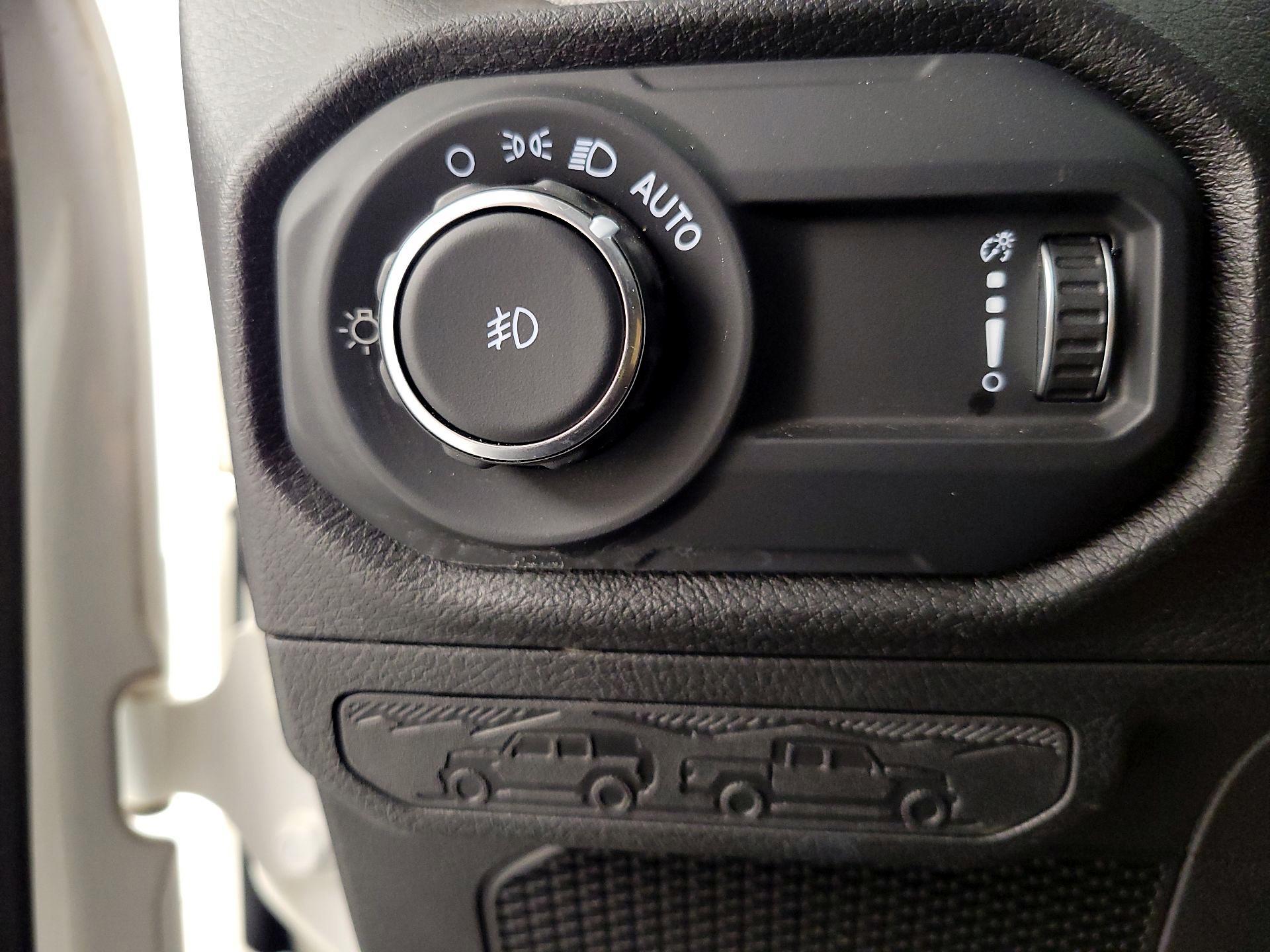 Thumbnail: 2024 Jeep Wrangler - 13