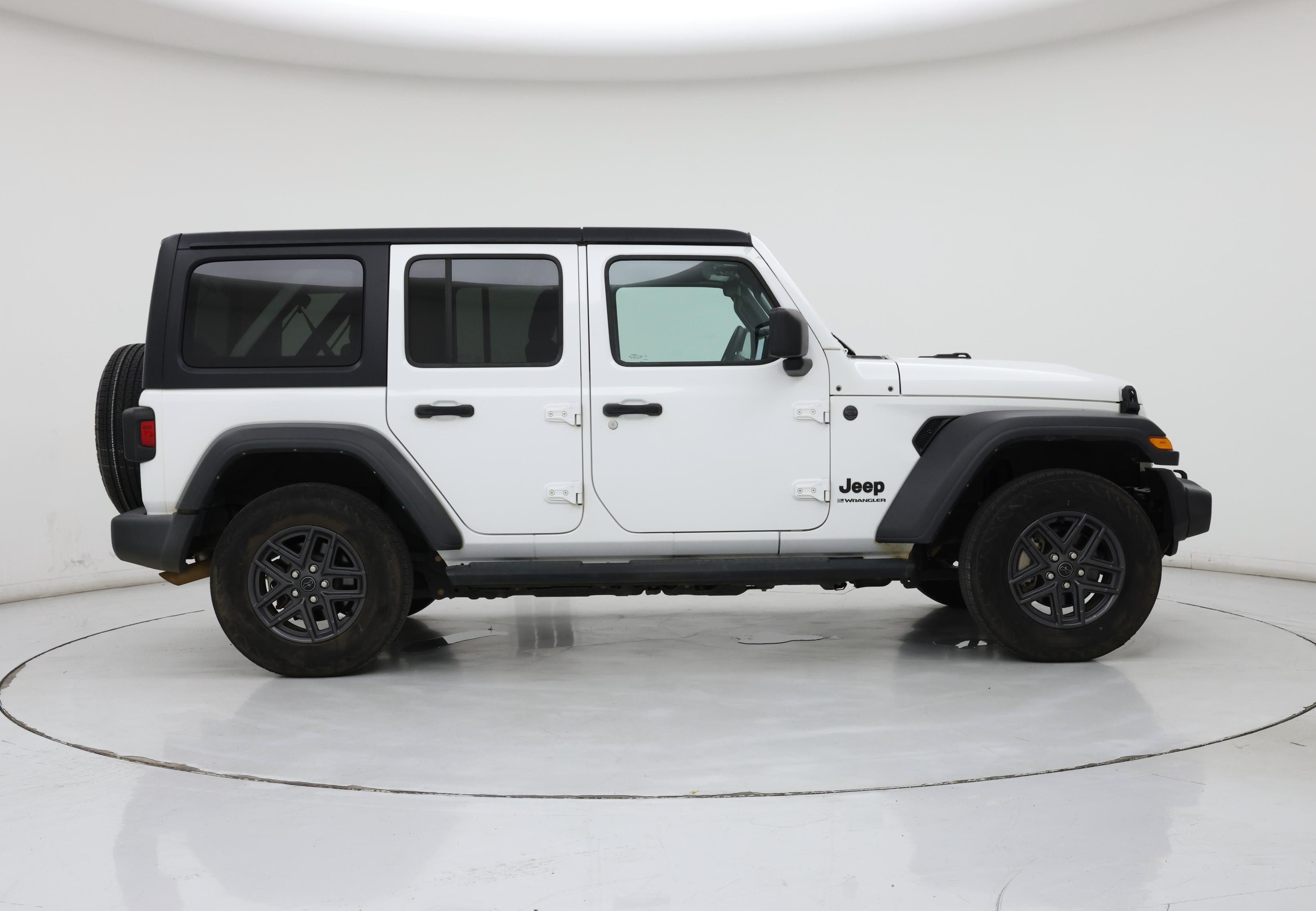 Thumbnail: 2024 Jeep Wrangler - 7