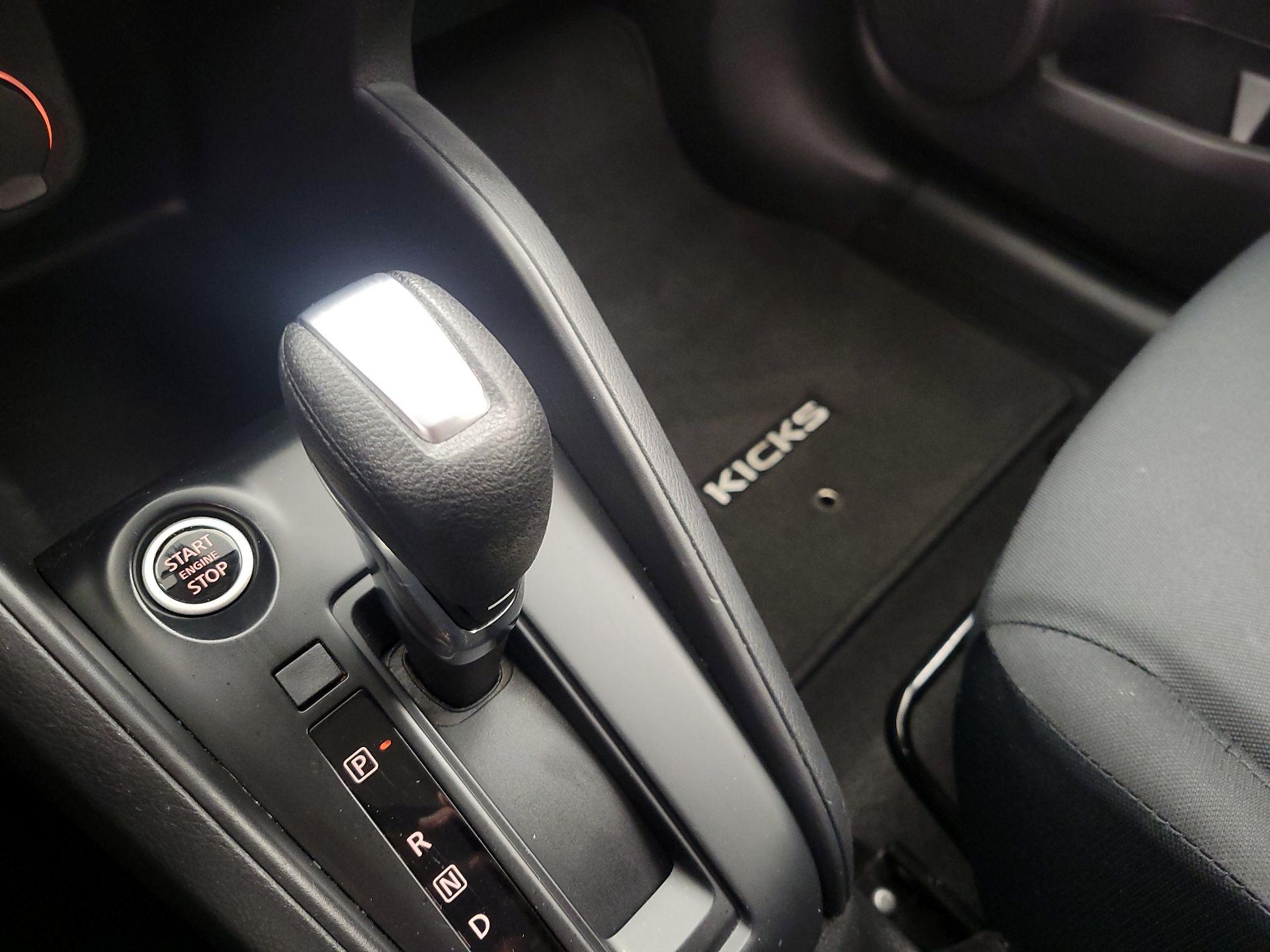 Thumbnail: 2024 Nissan Kicks - 16