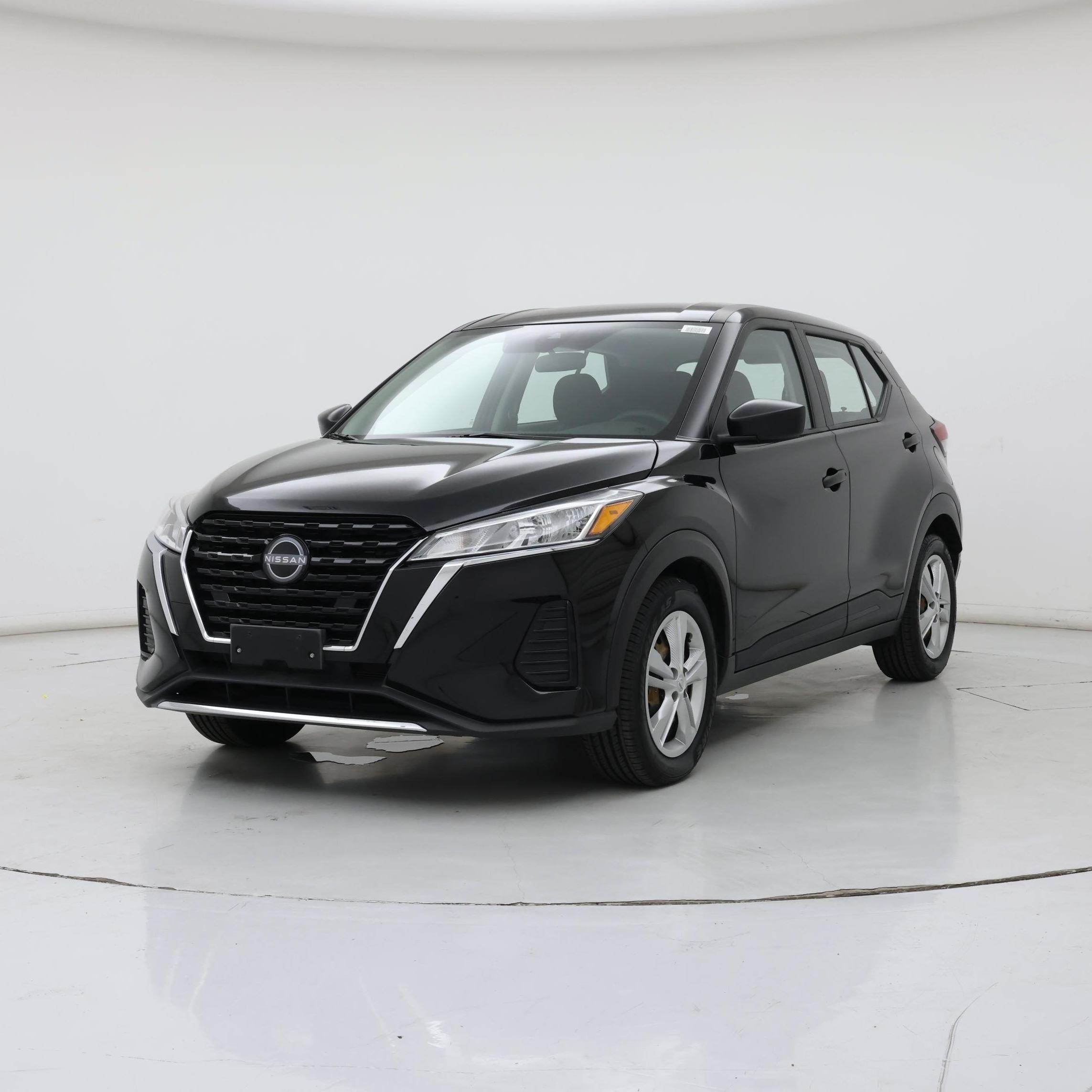 Thumbnail: 2024 Nissan Kicks - 4