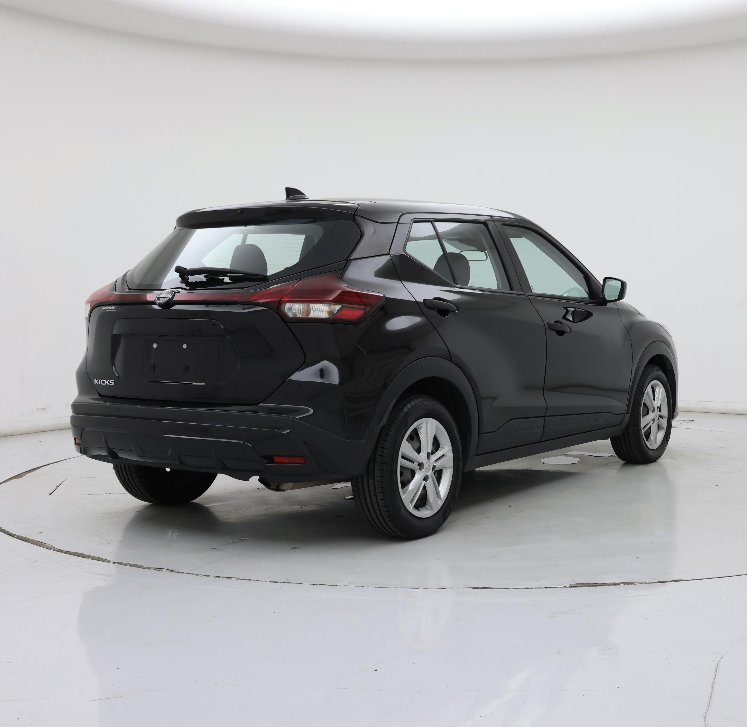 Thumbnail: 2024 Nissan Kicks - 8