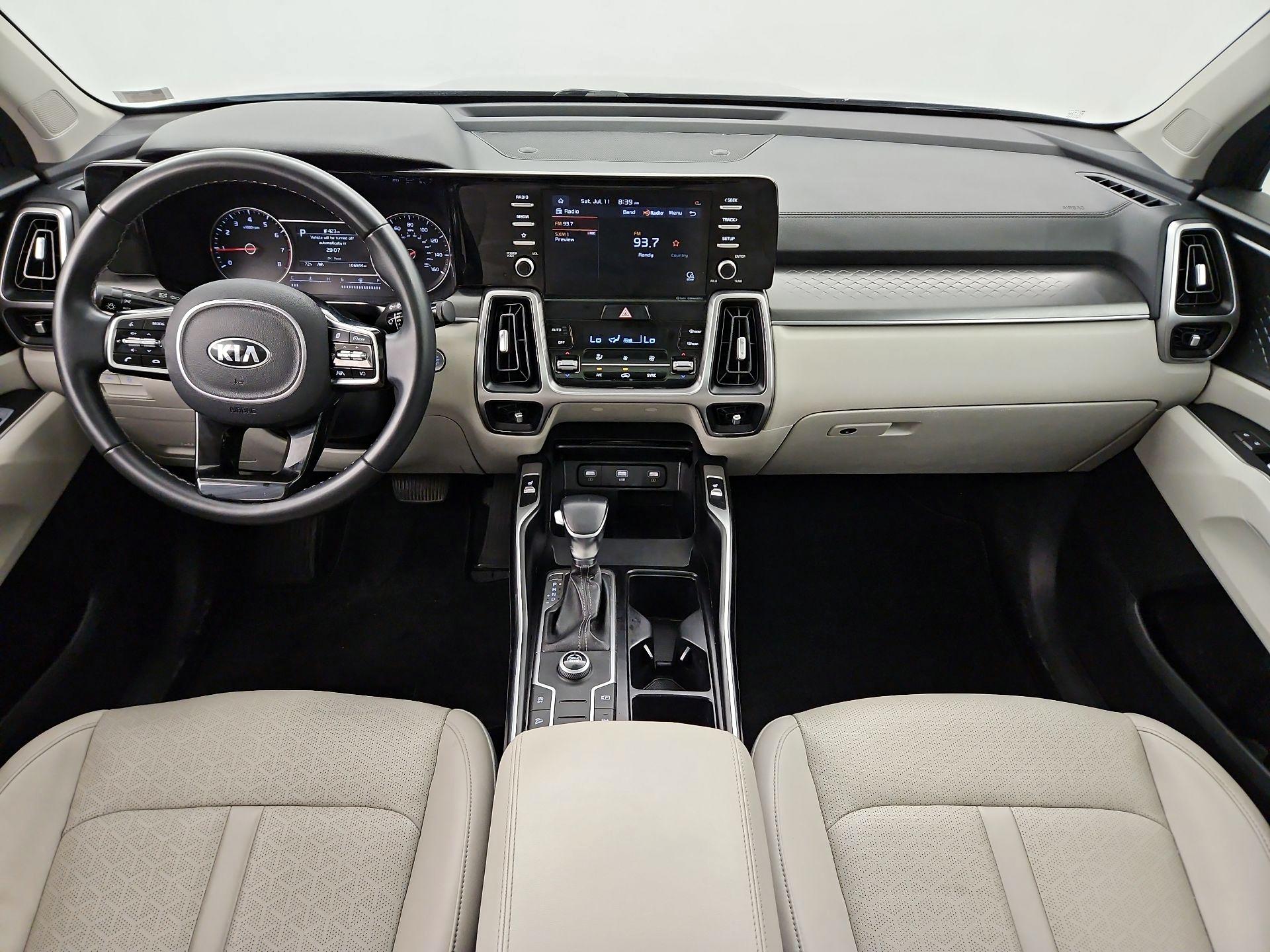 Thumbnail: 2021 Kia Sorento - 9