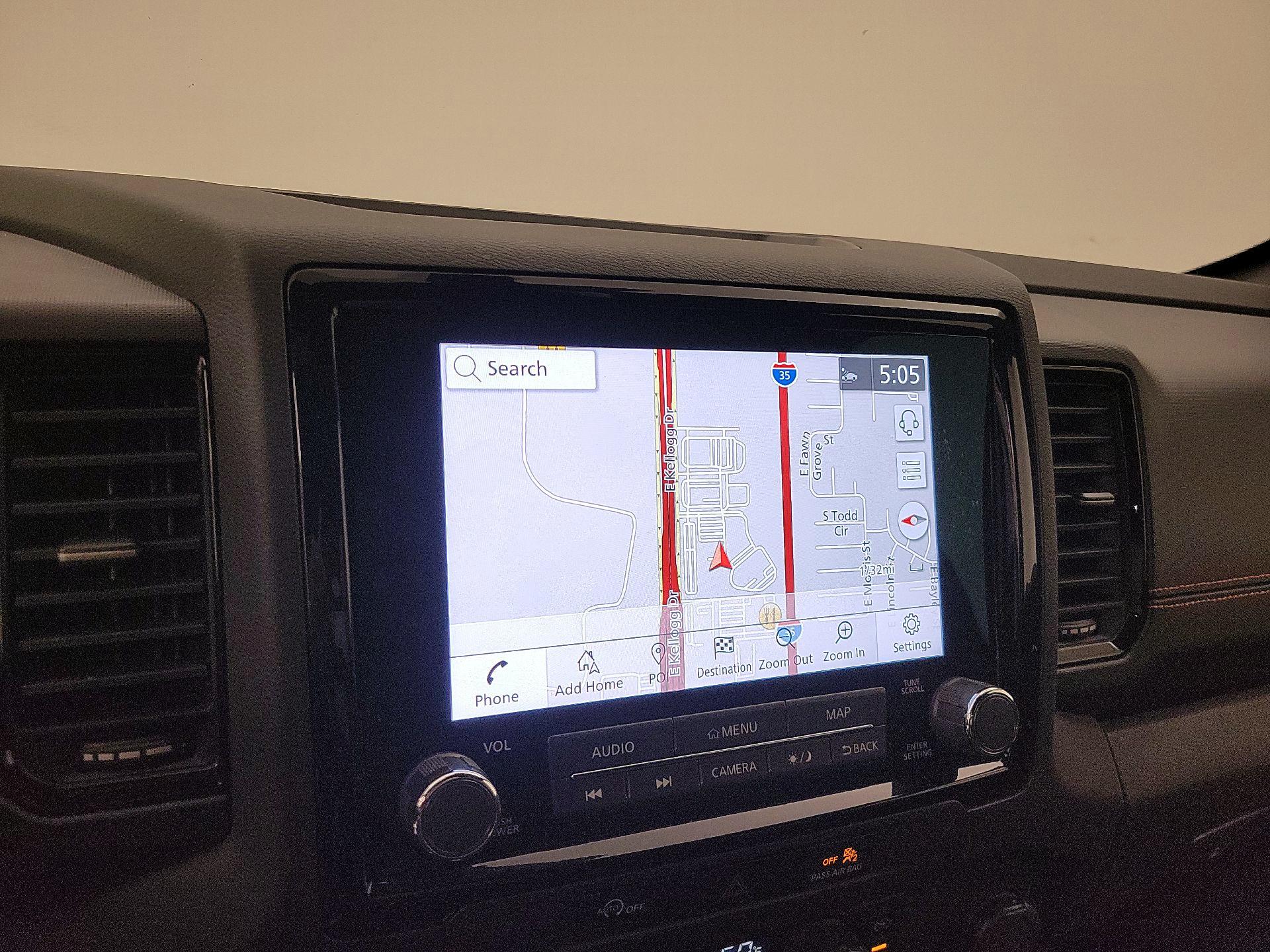 Thumbnail: 2024 Nissan Frontier - 14