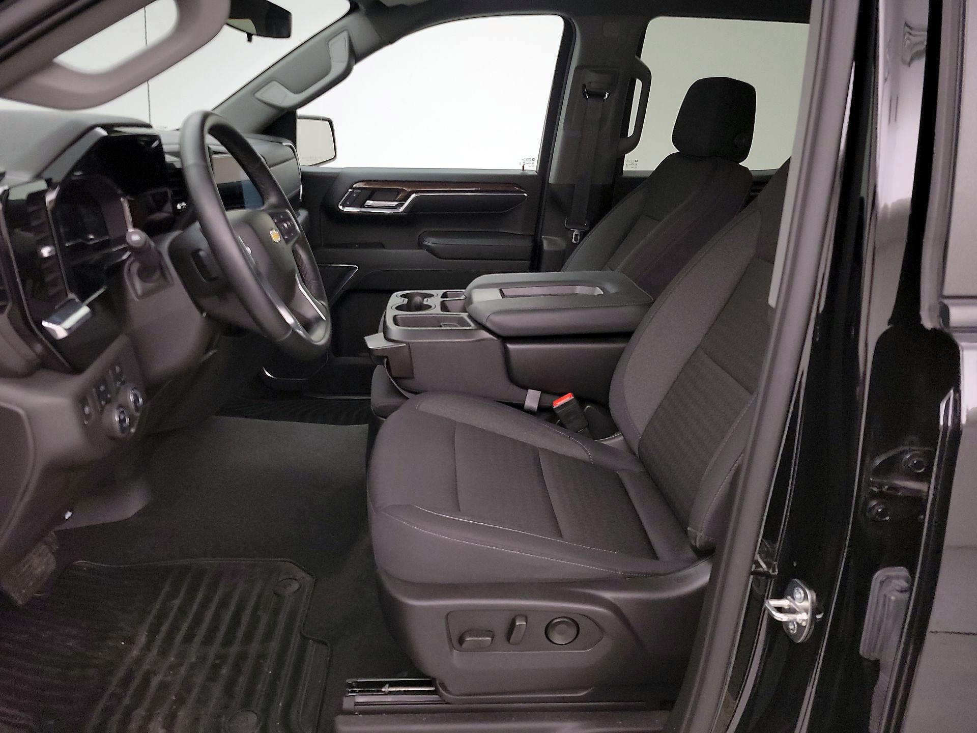 Thumbnail: 2024 Chevrolet Silverado 1500 - 11