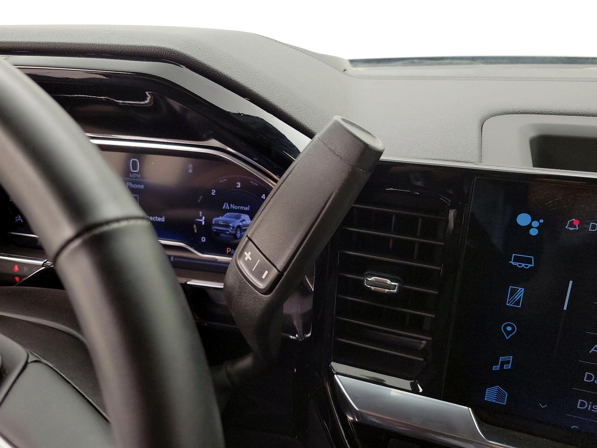 Thumbnail: 2024 Chevrolet Silverado 1500 - 17