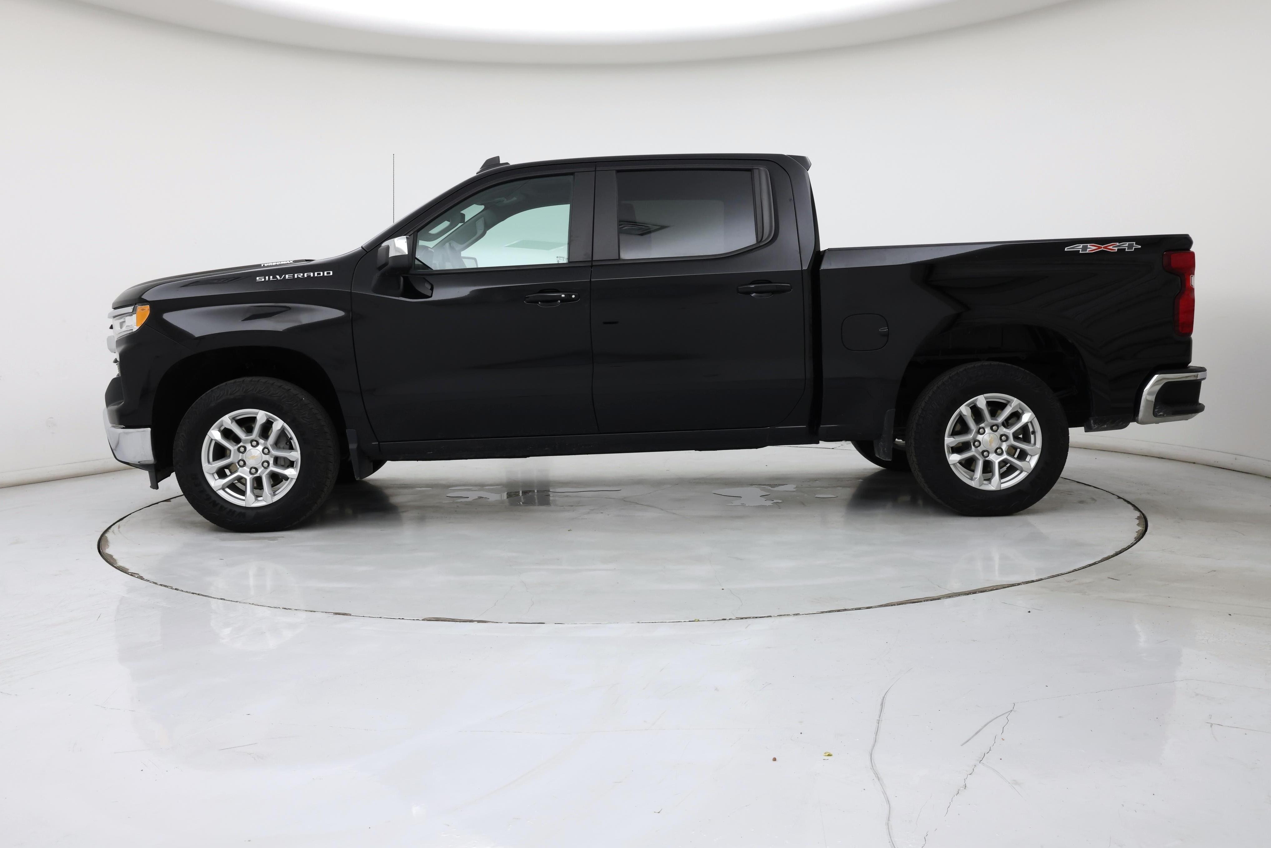 Thumbnail: 2024 Chevrolet Silverado 1500 - 3