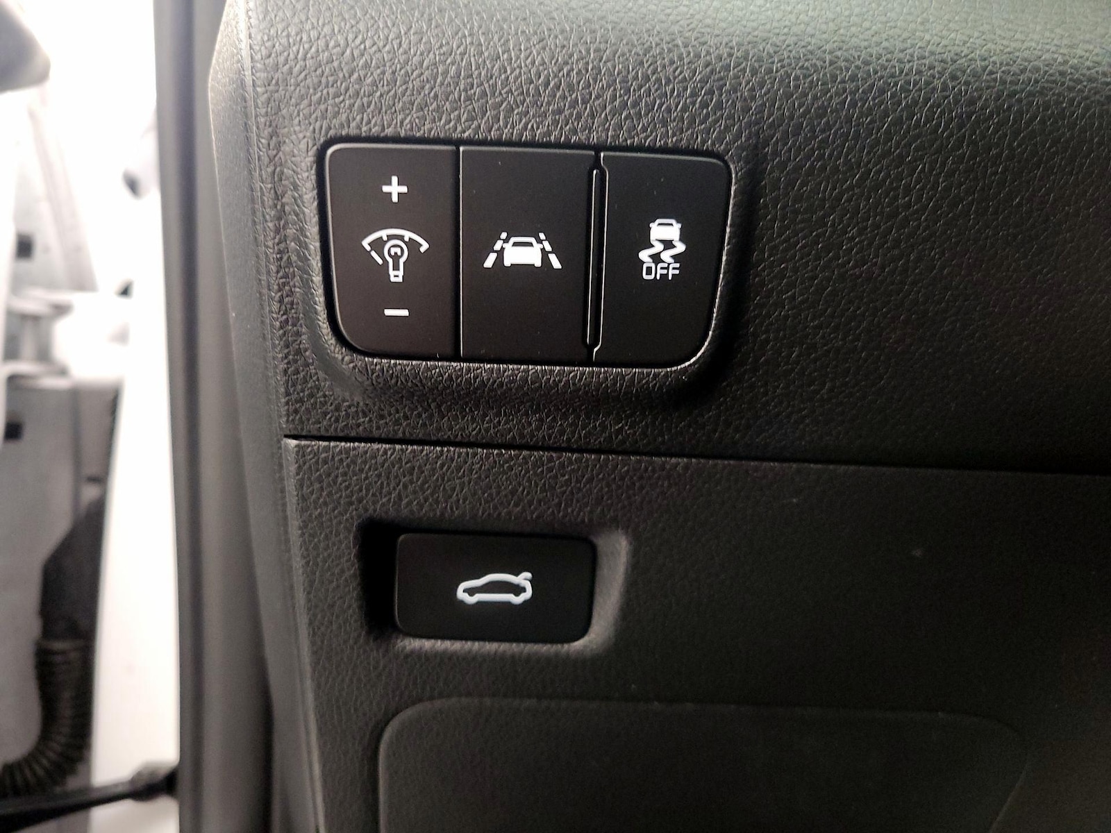 2024 Kia K5 GT-Line - Photo 14