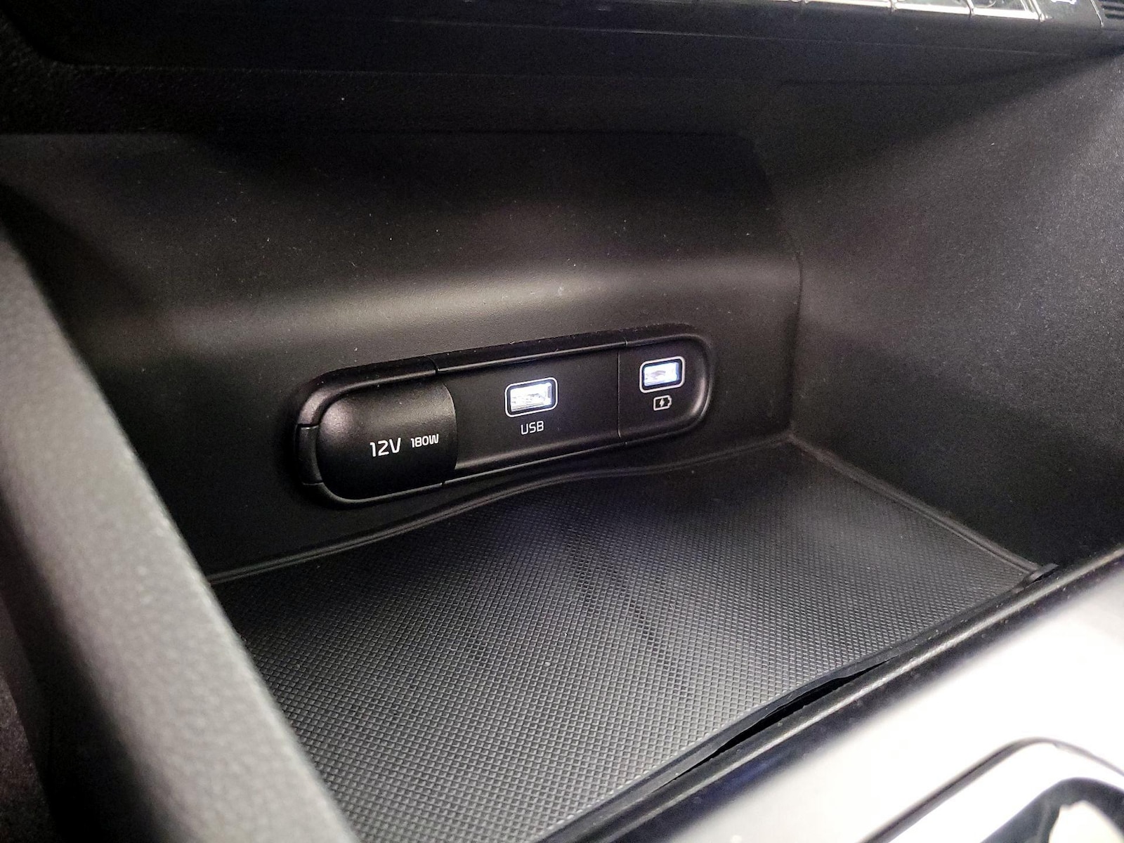 2024 Kia K5 GT-Line - Photo 20