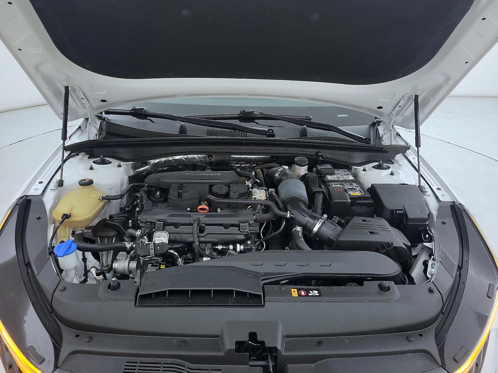 2024 Kia K5 GT-Line - Photo 23