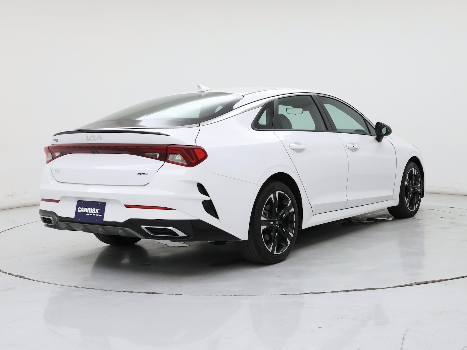 2024 Kia K5 GT-Line - Photo 9