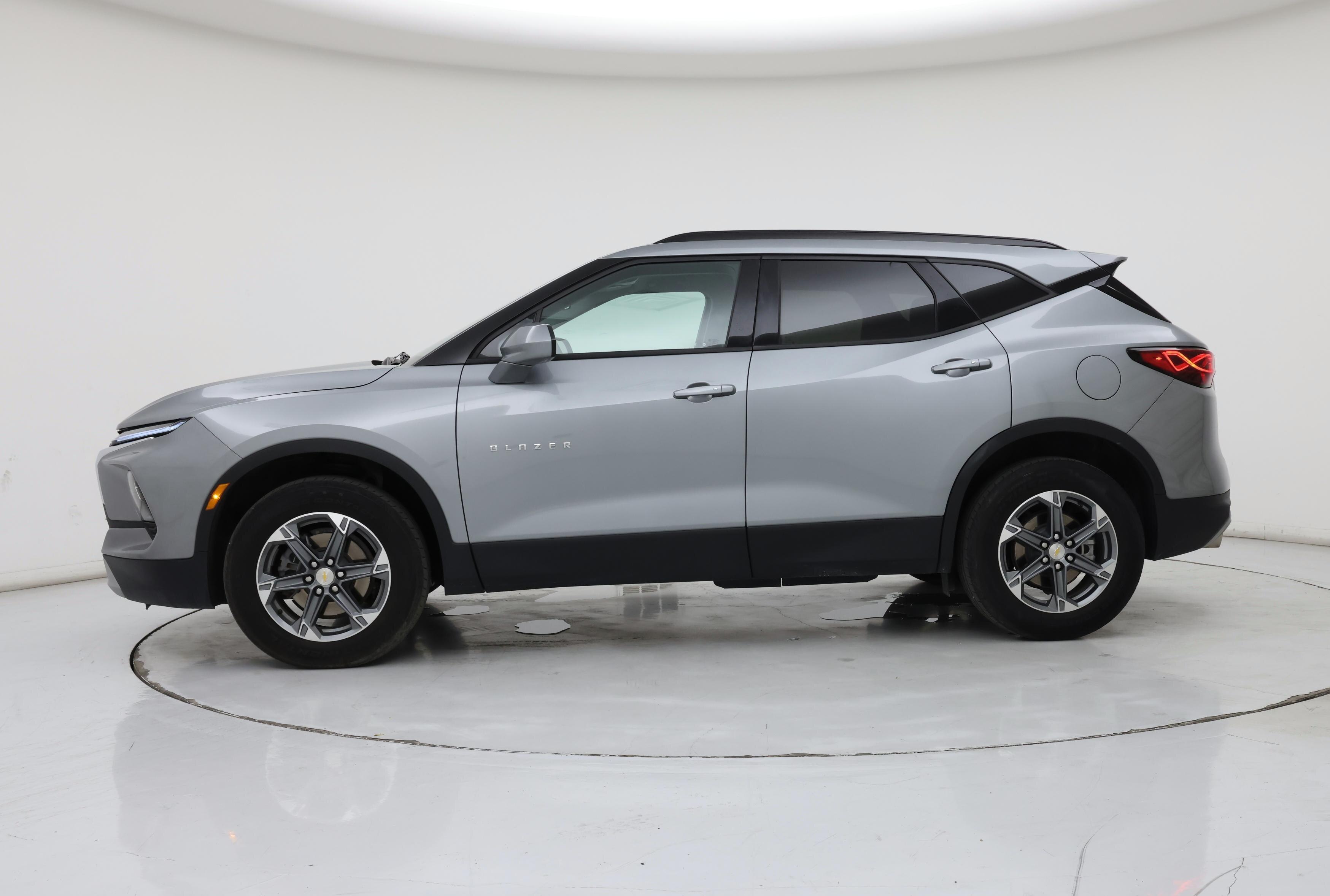 Thumbnail: 2024 Chevrolet Blazer - 3