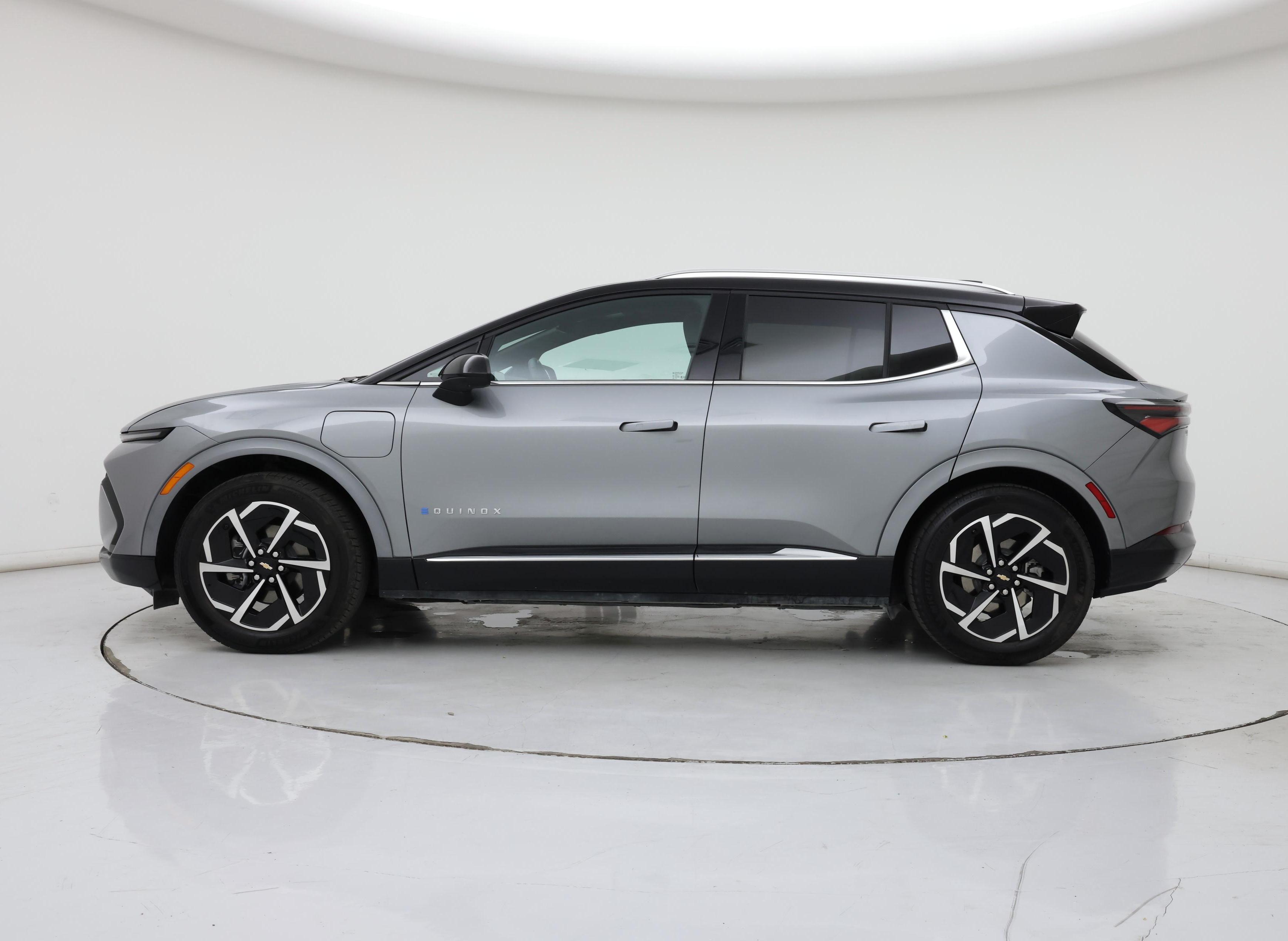 Thumbnail: 2025 Chevrolet Equinox - 3