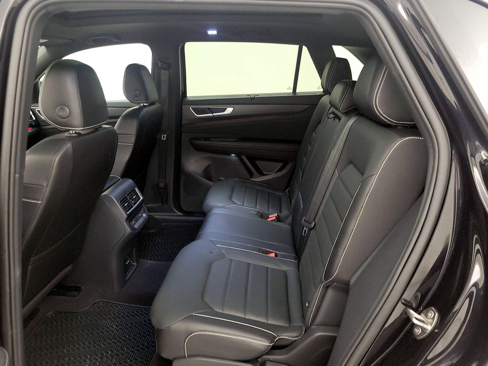 Thumbnail: 2024 Volkswagen Atlas - 20