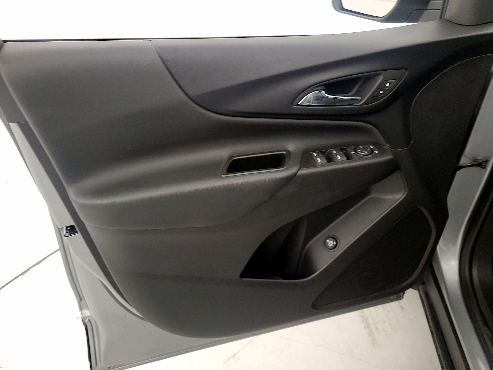 2024 Chevrolet Equinox LT - Photo 13