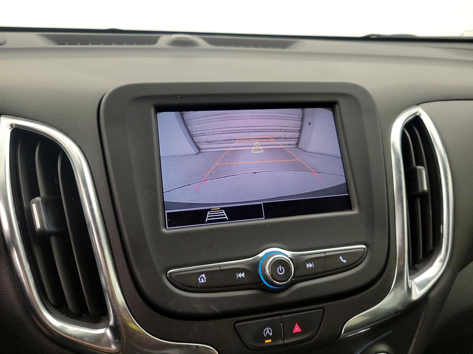 2024 Chevrolet Equinox LT - Photo 15