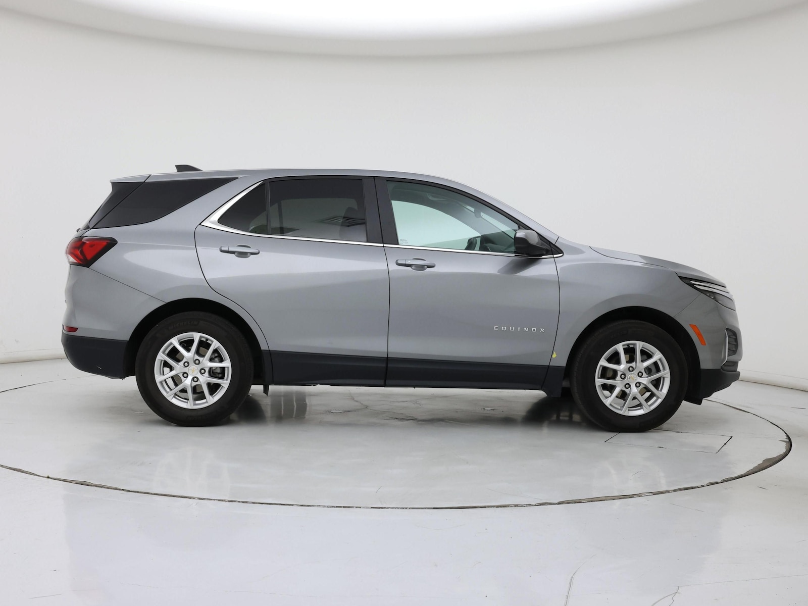 2024 Chevrolet Equinox LT - Photo 8