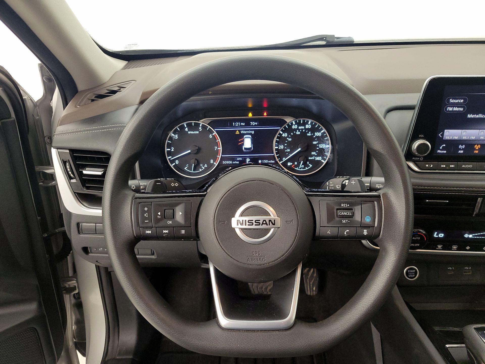 Thumbnail: 2021 Nissan Rogue - 10