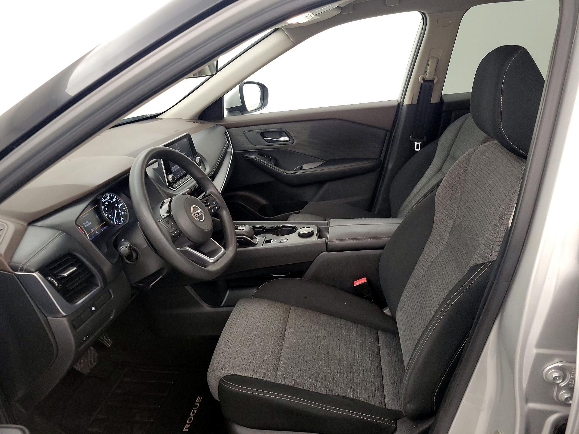 Thumbnail: 2021 Nissan Rogue - 11
