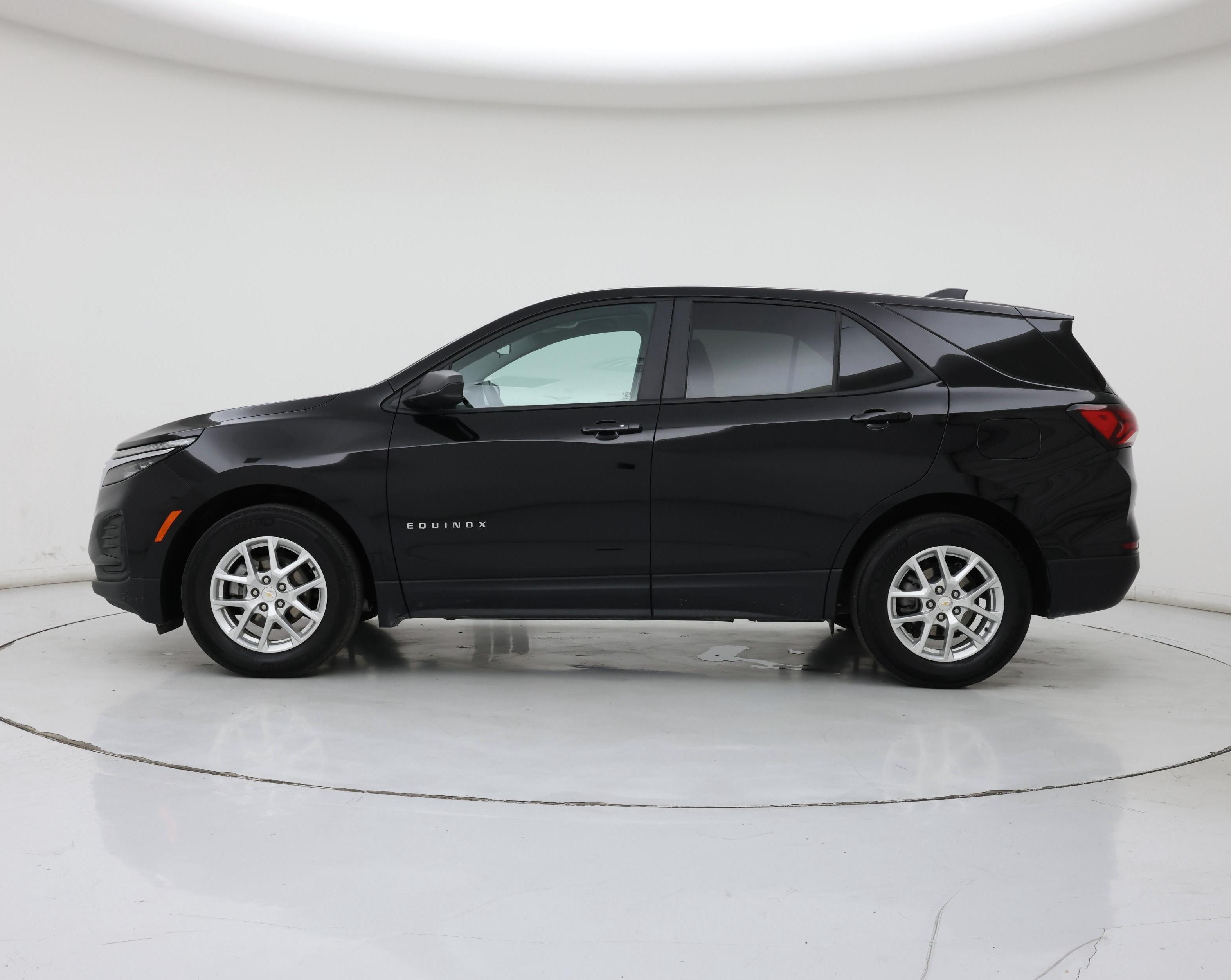 Thumbnail: 2024 Chevrolet Equinox - 3