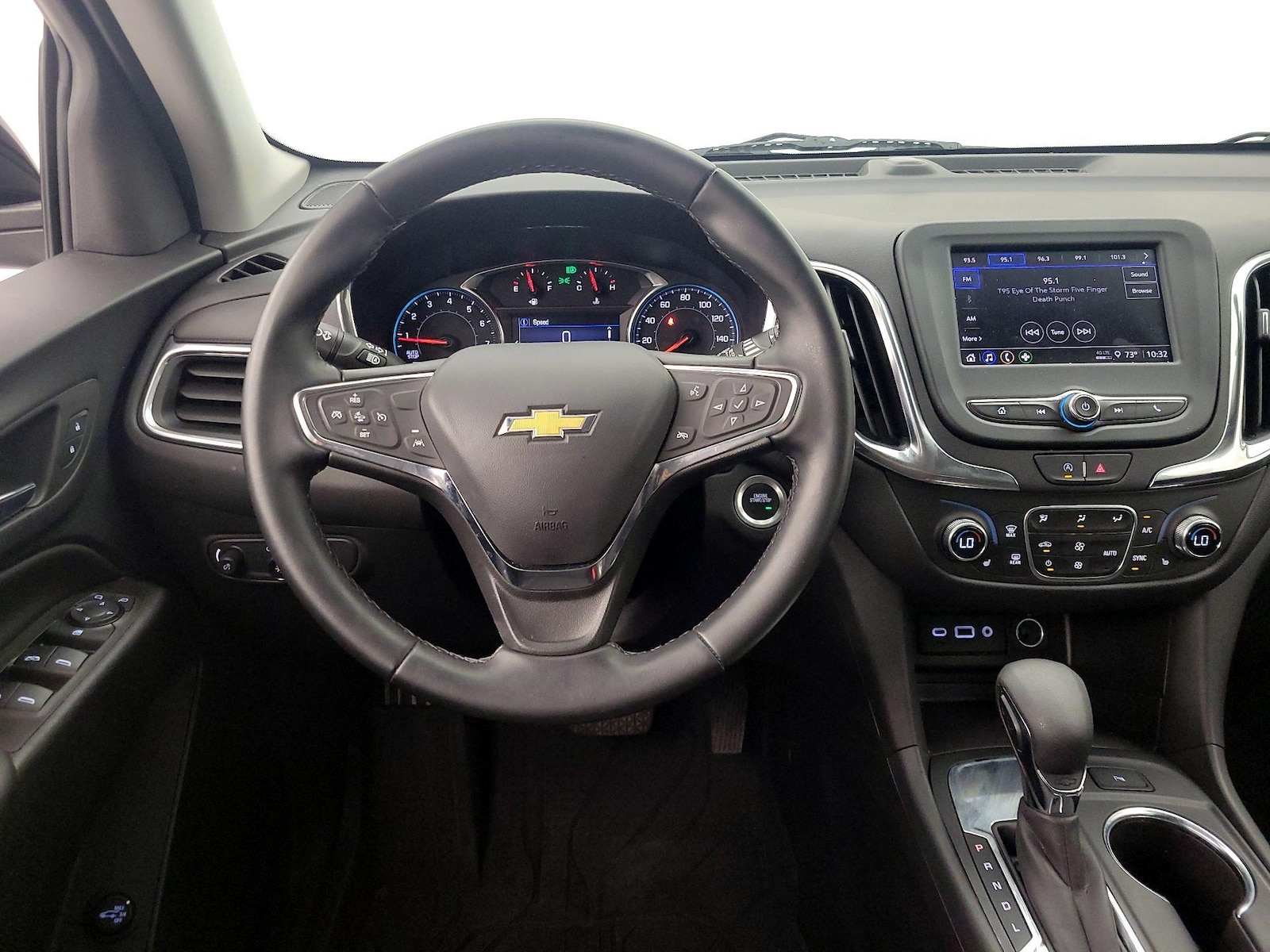 2024 Chevrolet Equinox LT - Photo 11