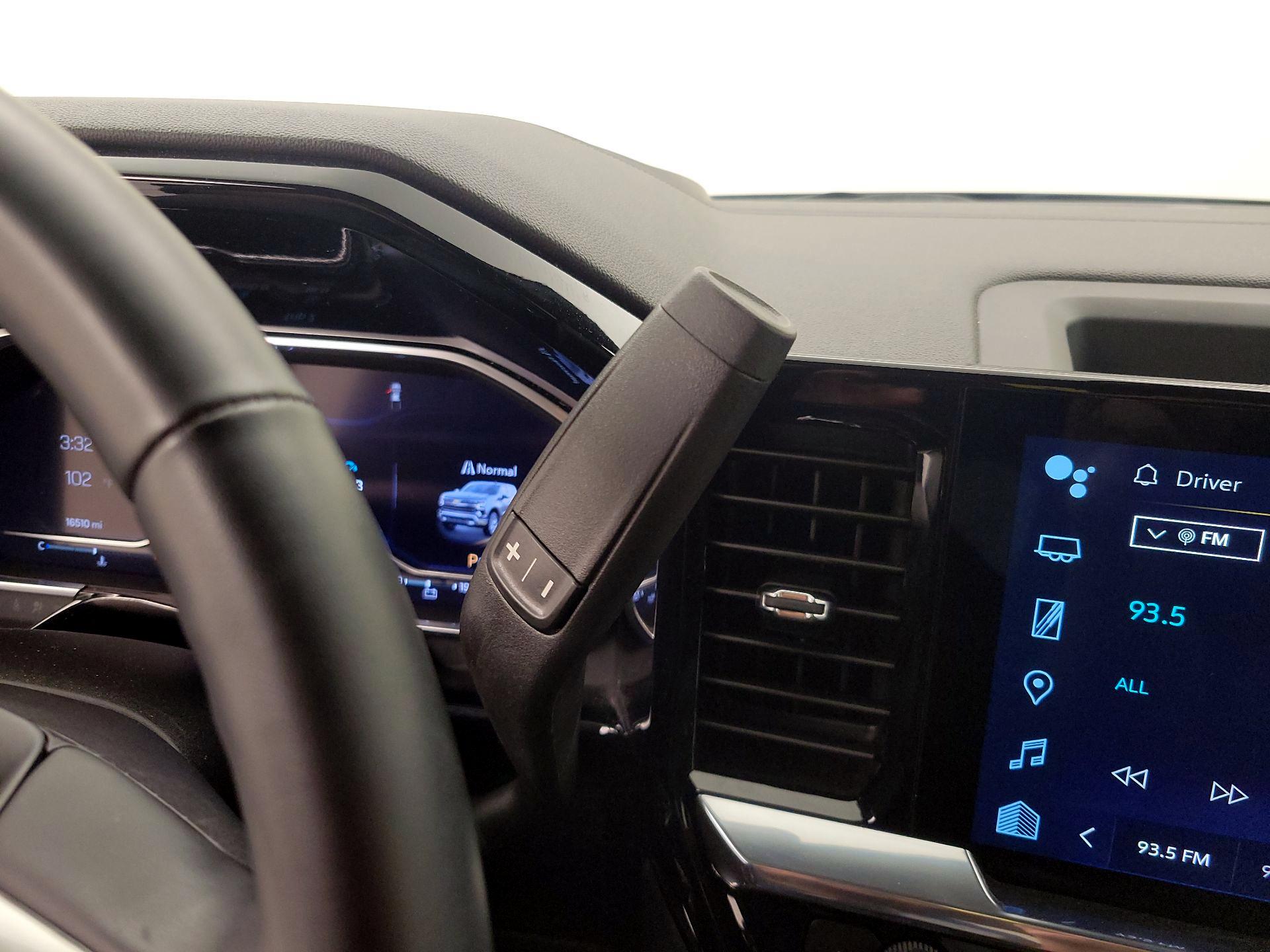 Thumbnail: 2024 Chevrolet Silverado 1500 - 17