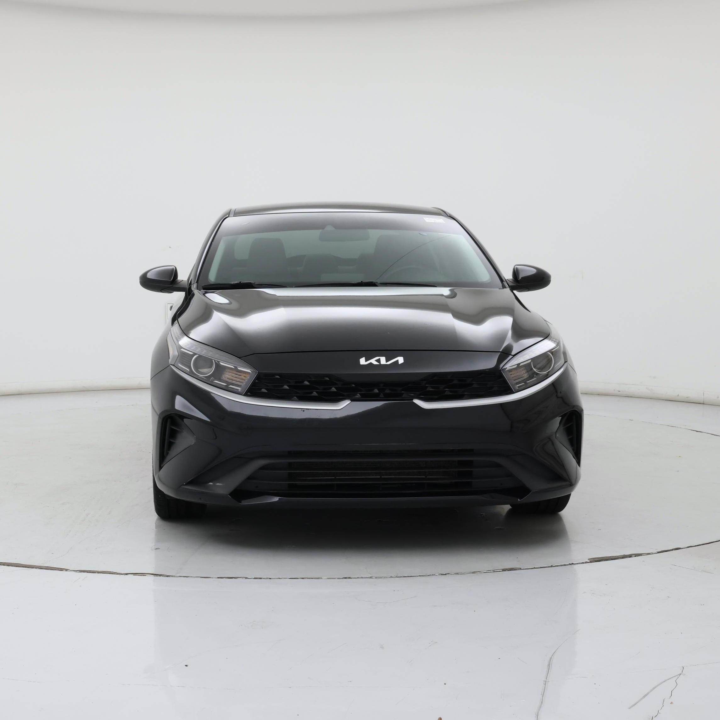 Thumbnail: 2023 Kia Forte - 5