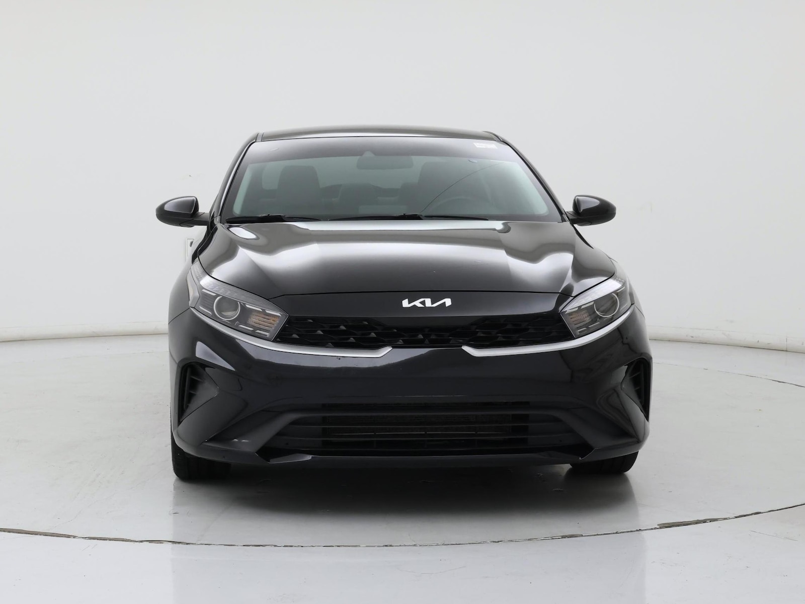 2023 Kia Forte LXS - Photo 6