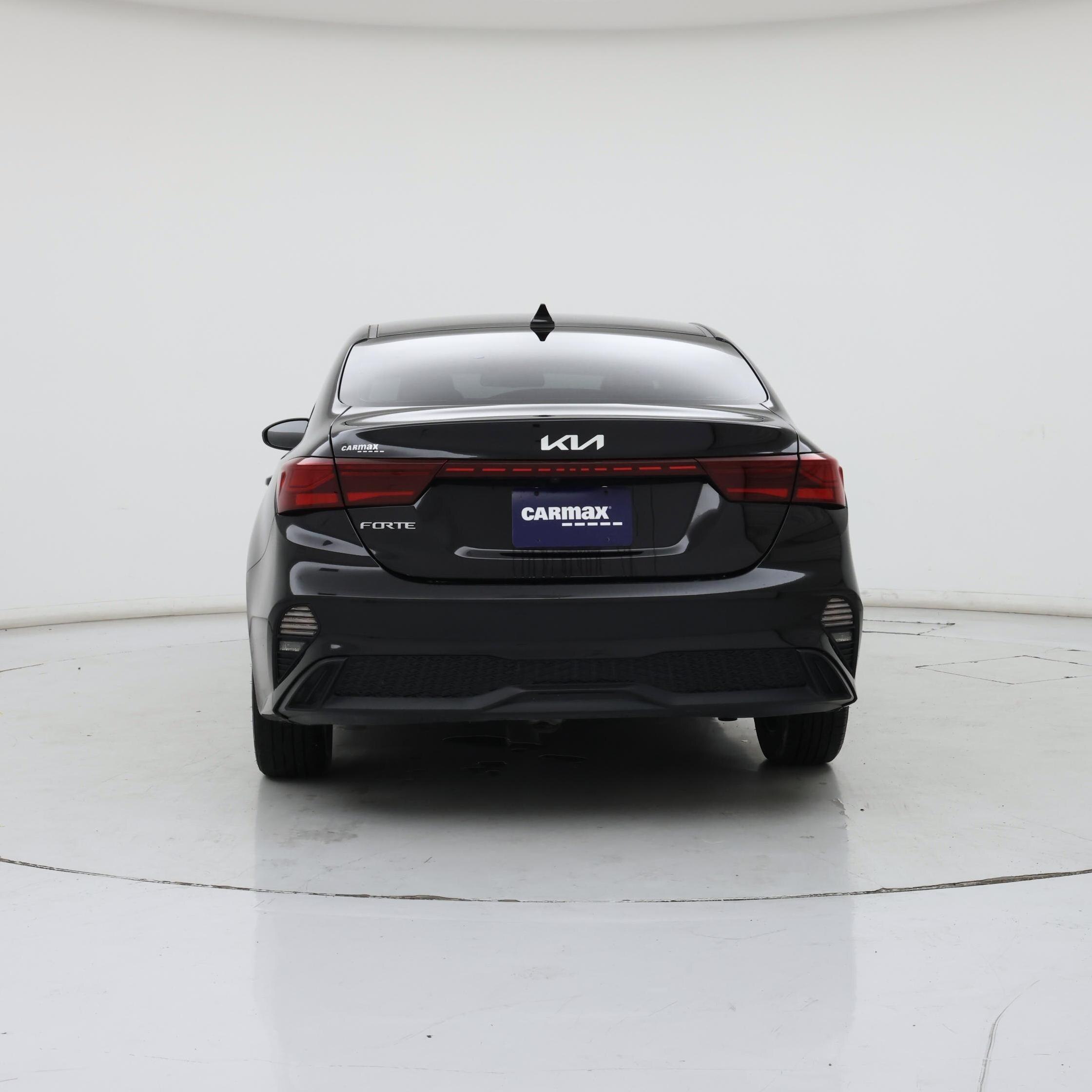 Thumbnail: 2023 Kia Forte - 6