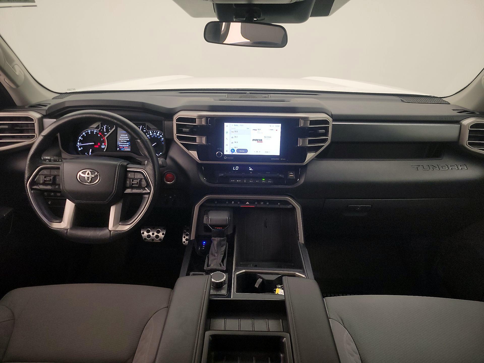 Thumbnail: 2023 Toyota Tundra - 9