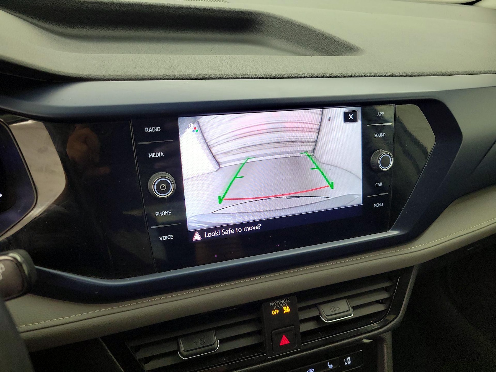 2024 Volkswagen Taos SE - Photo 15