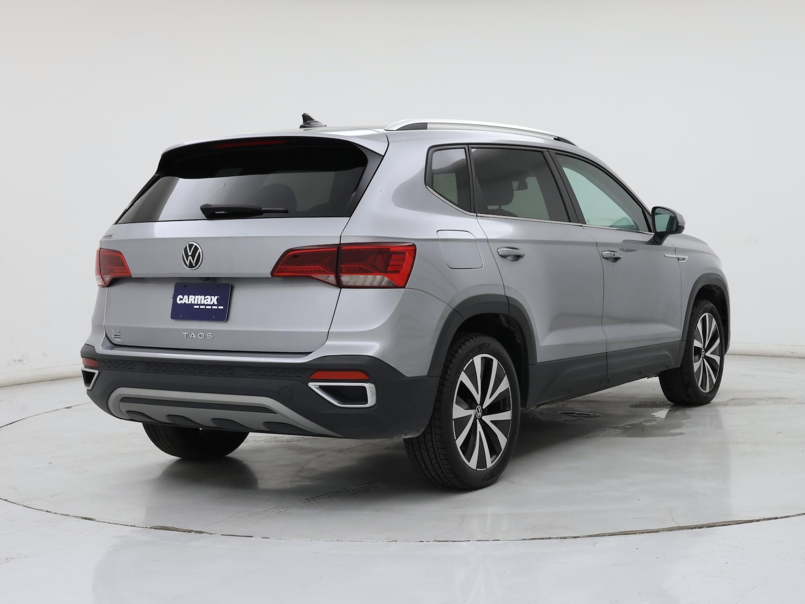 2024 Volkswagen Taos SE - Photo 9