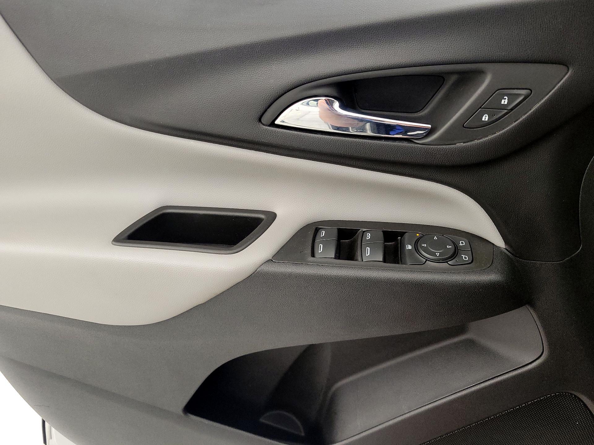 Thumbnail: 2022 Chevrolet Equinox - 12