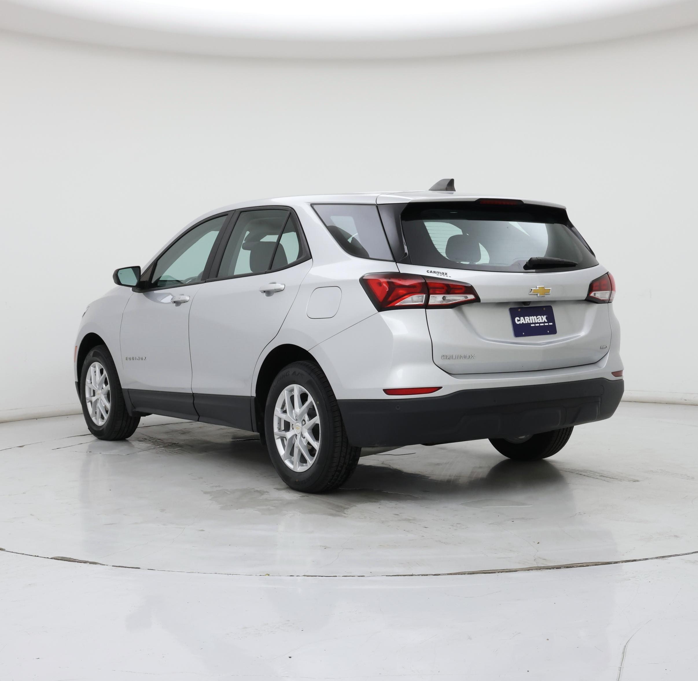 Thumbnail: 2022 Chevrolet Equinox - 2