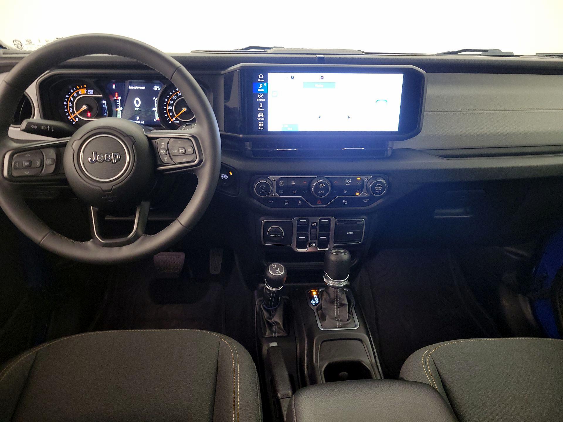 Thumbnail: 2025 Jeep Wrangler - 9