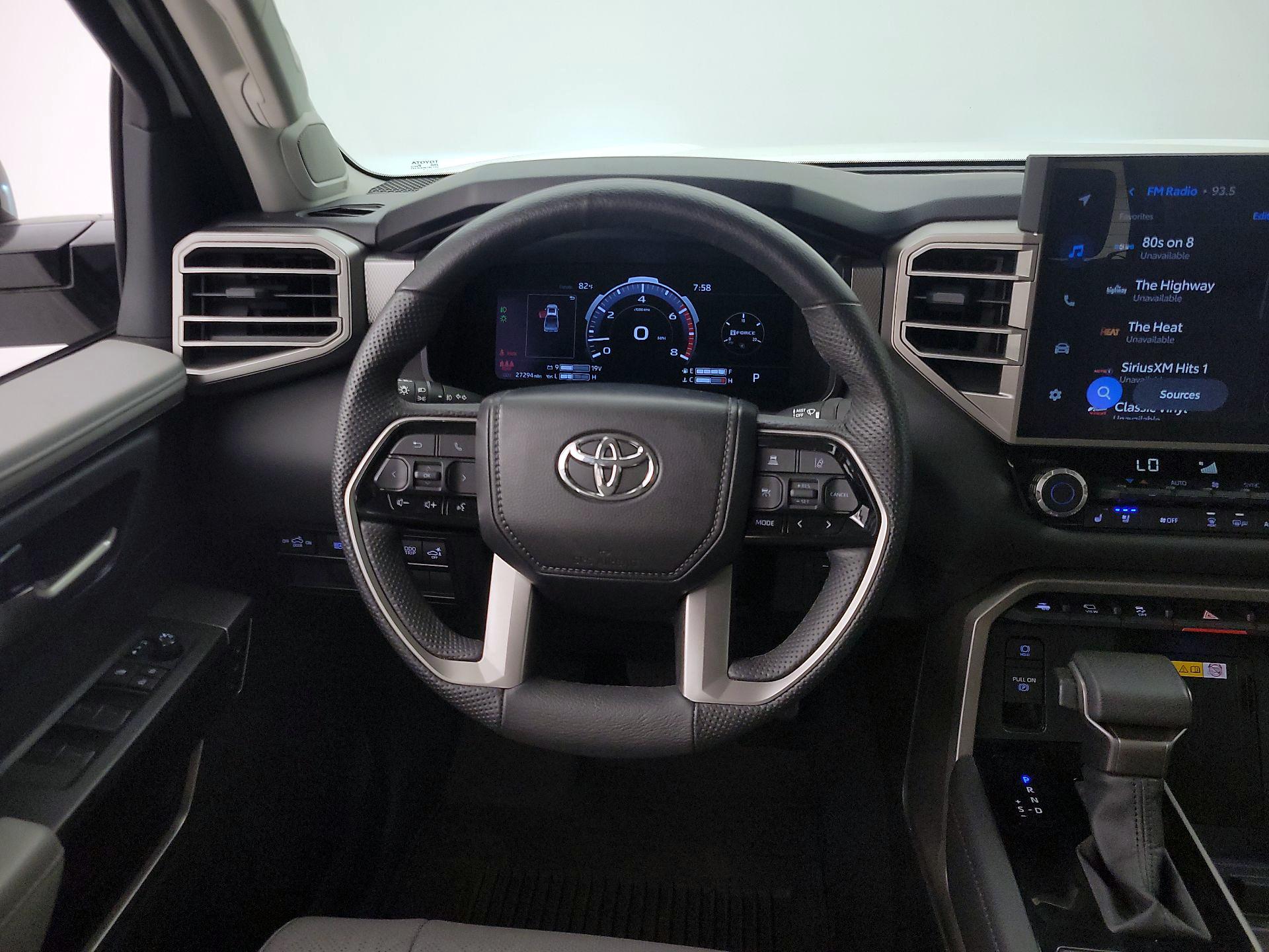 Thumbnail: 2024 Toyota Tundra - 10