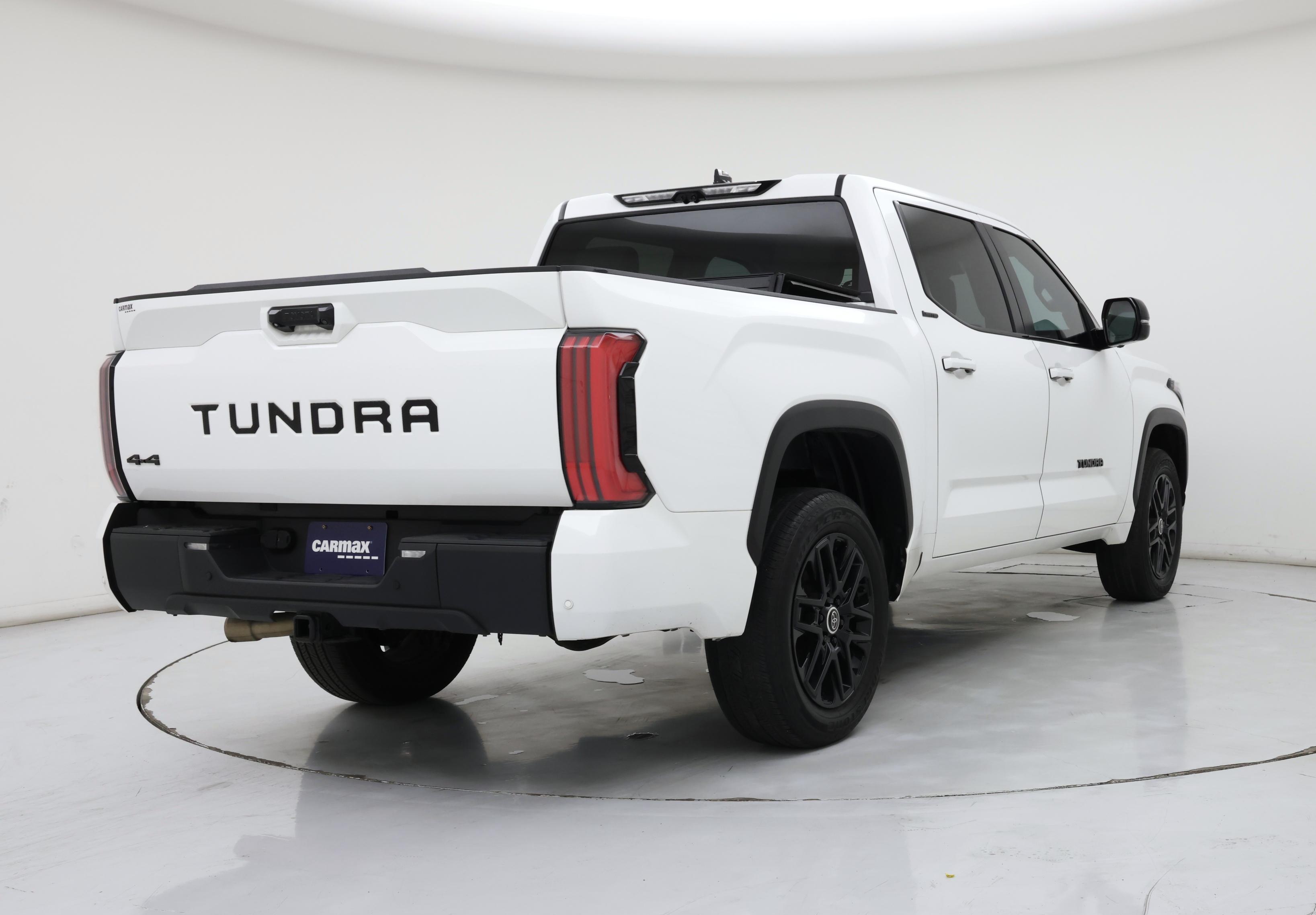 Thumbnail: 2024 Toyota Tundra - 8
