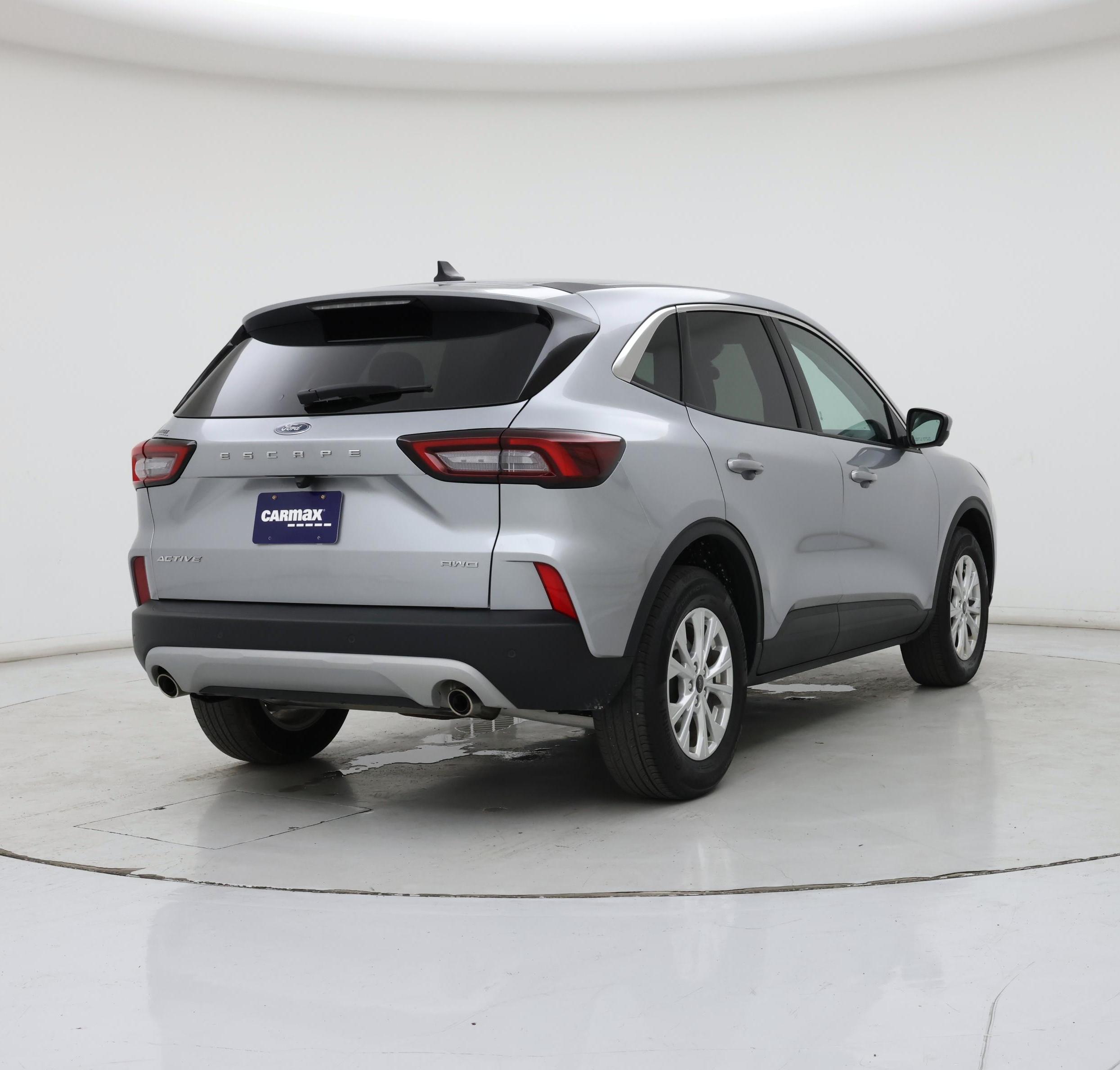 Thumbnail: 2023 Ford Escape - 8