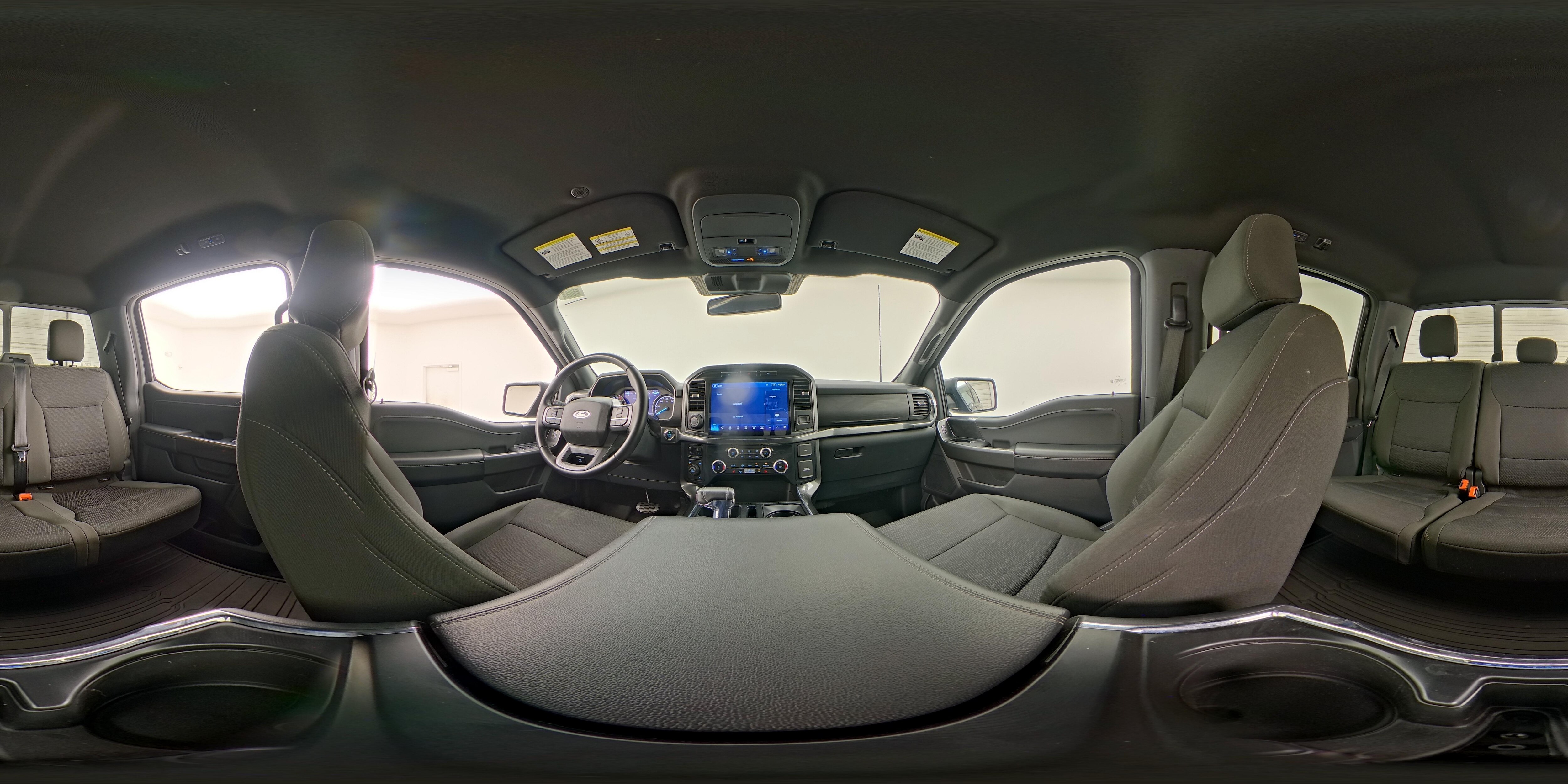 2023 Ford F-150 XLT - Photo 25