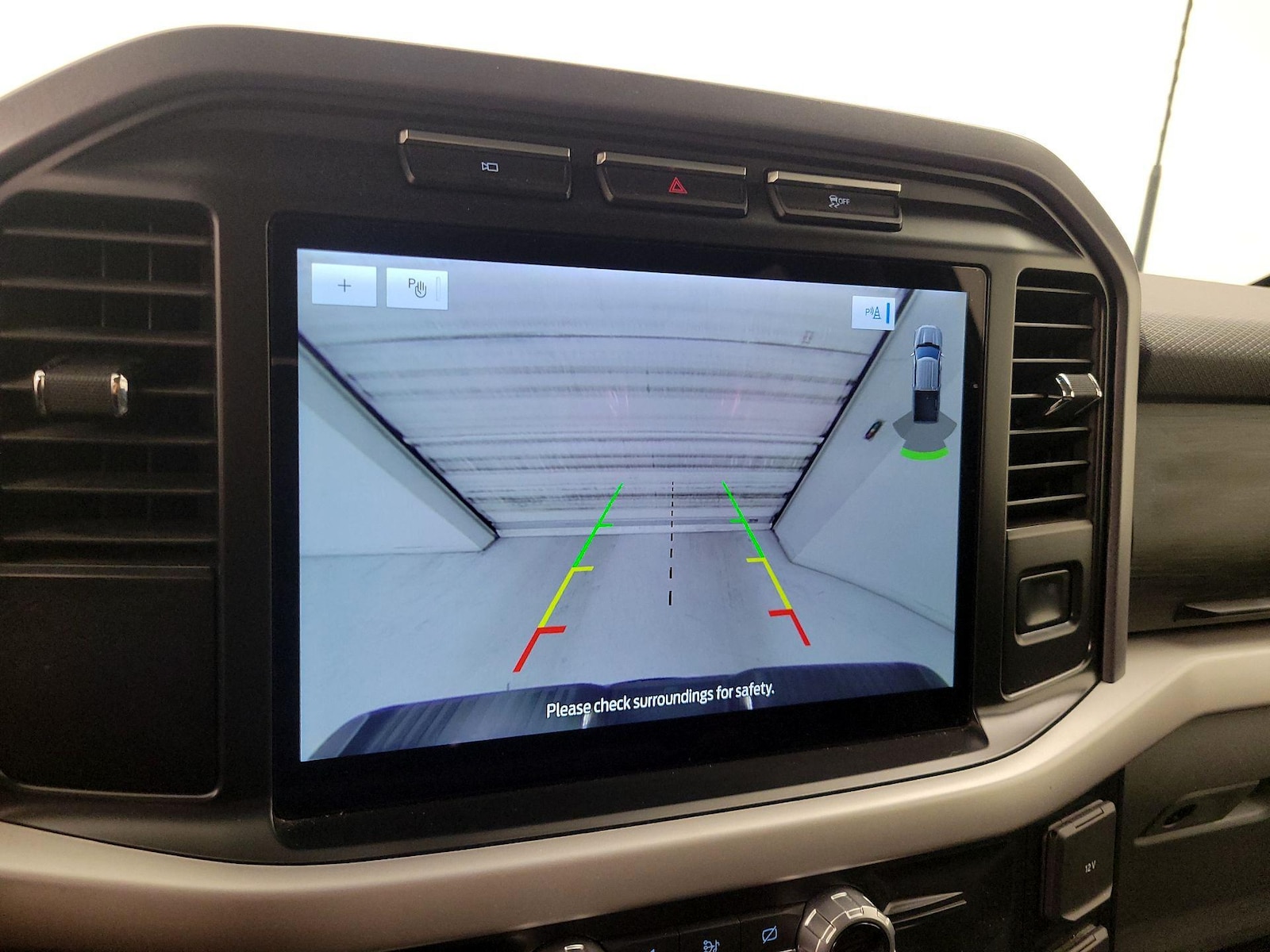 2023 Ford F-150 XLT - Photo 16