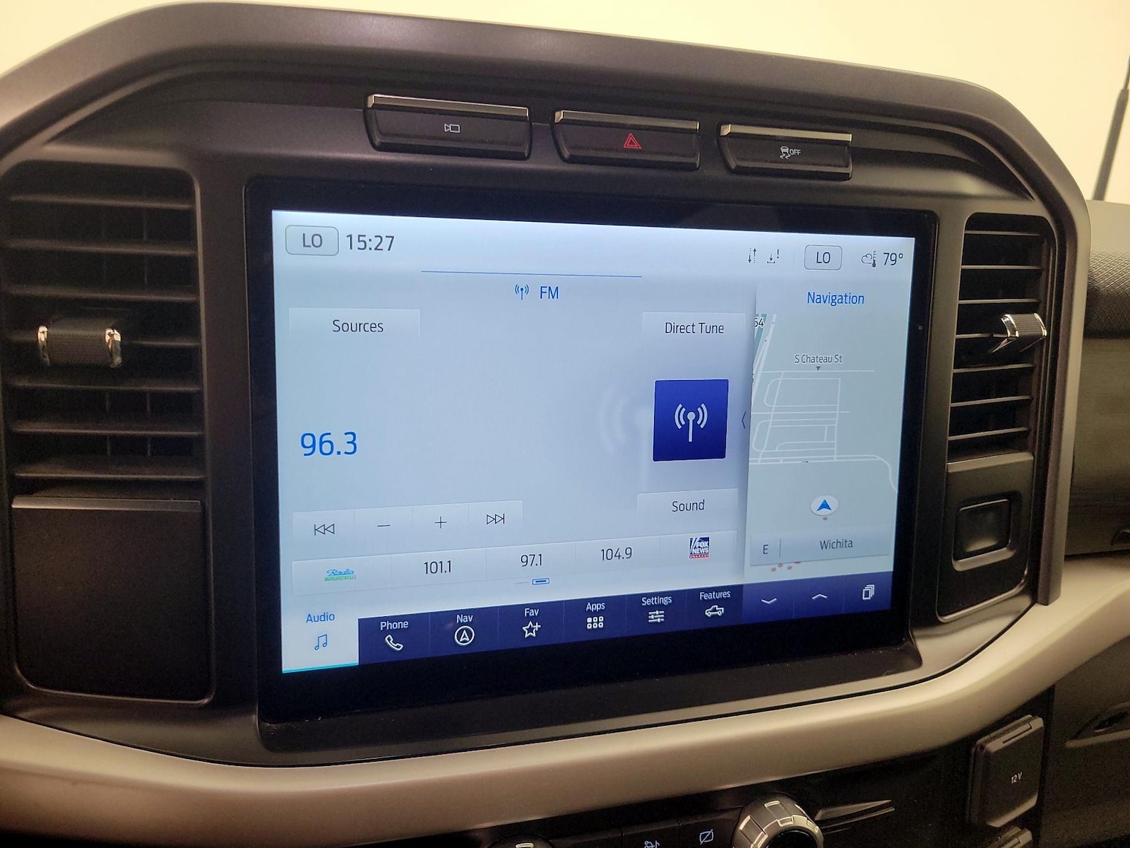 2023 Ford F-150 XLT - Photo 17