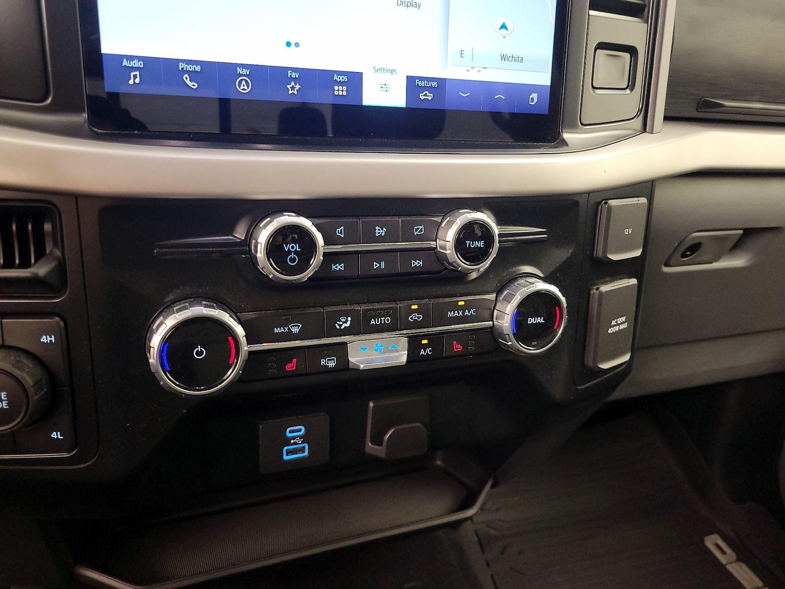 2023 Ford F-150 XLT - Photo 18