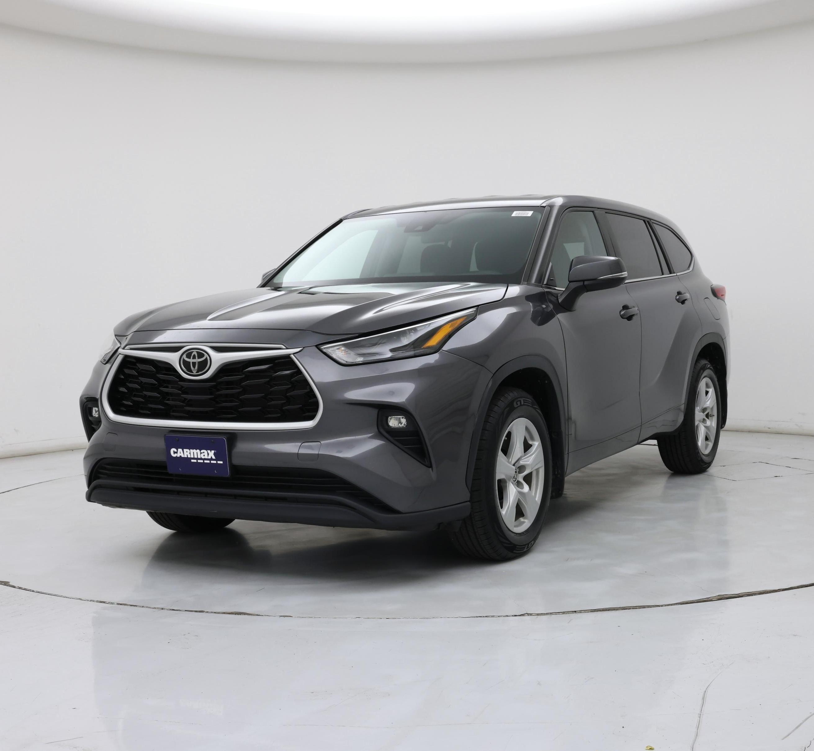 Thumbnail: 2023 Toyota Highlander - 4
