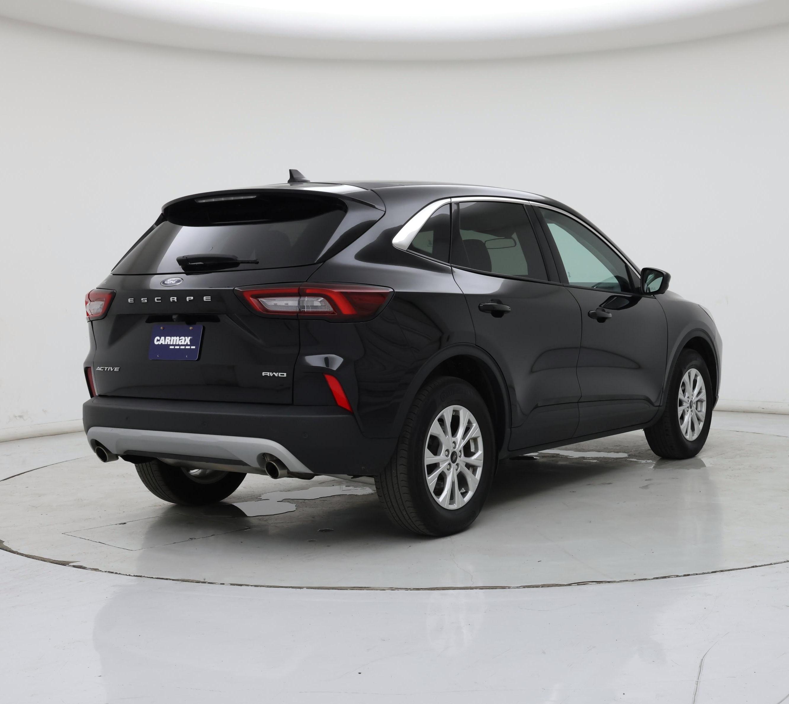 Thumbnail: 2023 Ford Escape - 8