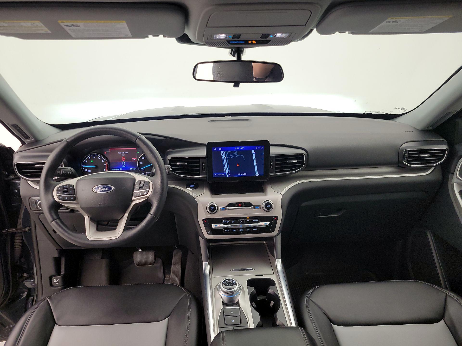Thumbnail: 2023 Ford Explorer - 9