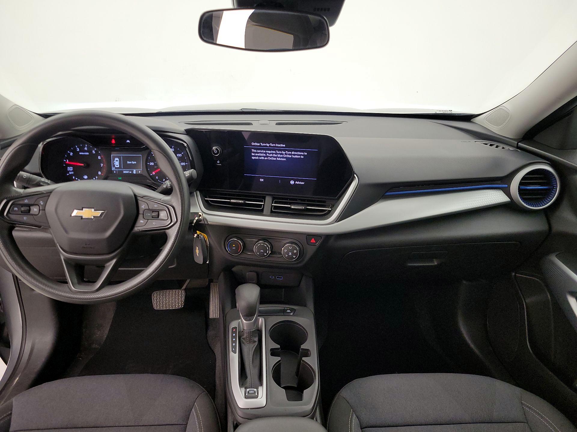 Thumbnail: 2024 Chevrolet Trax - 9